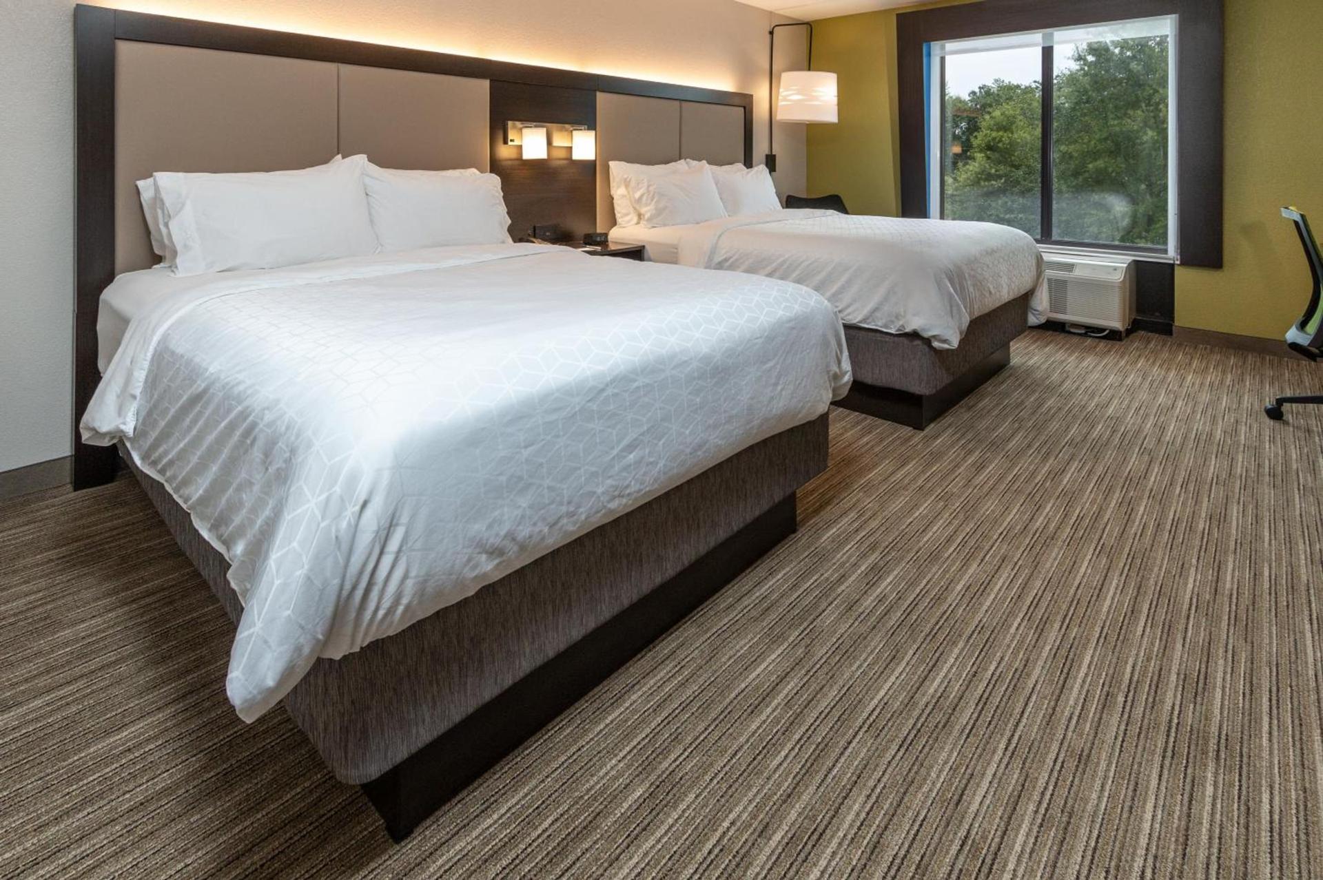 Holiday Inn Express & Suites Tupelo by IHG photo 23