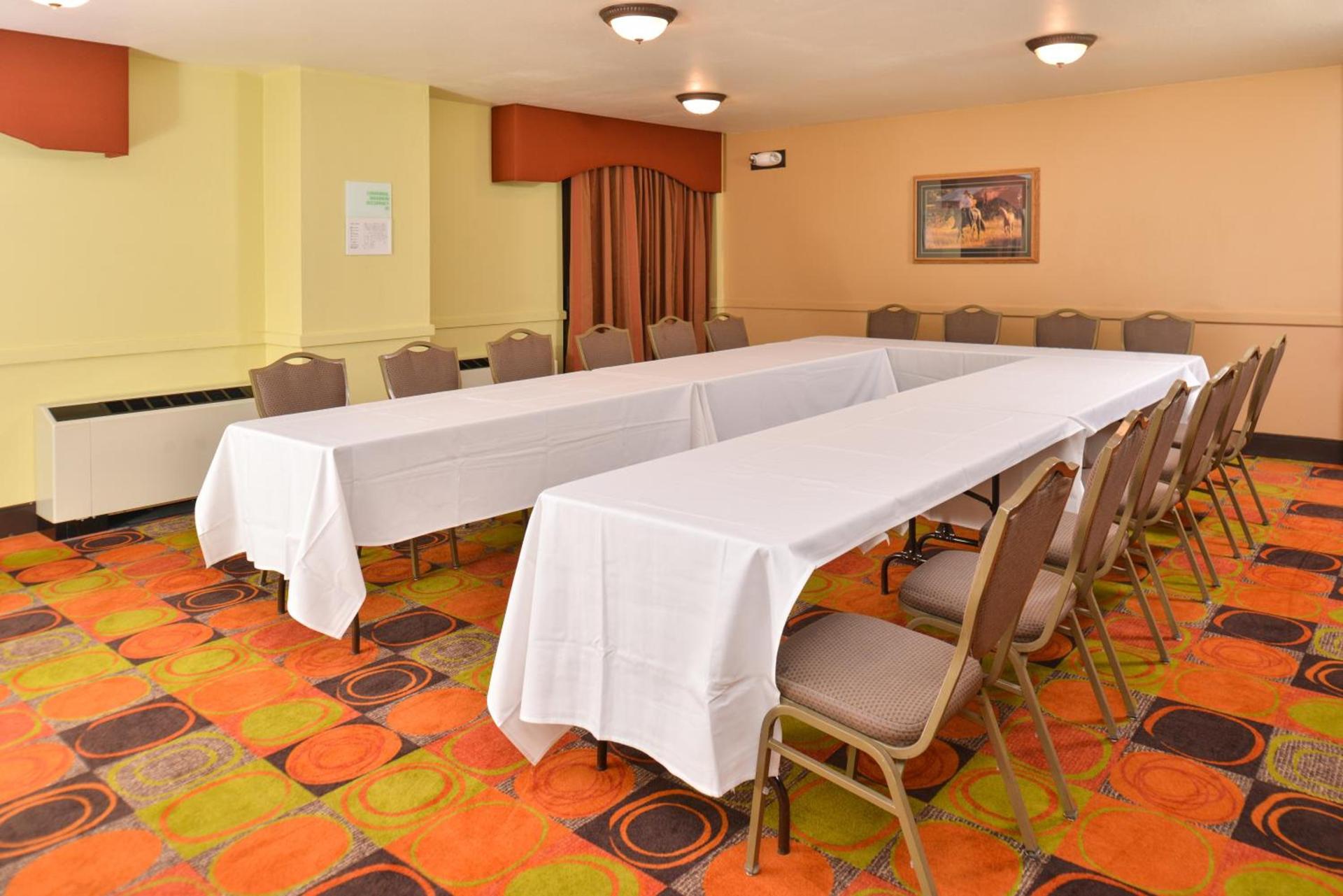 Ramada Plaza by Wyndham Sheridan Hotel & Convention Center photo 16
