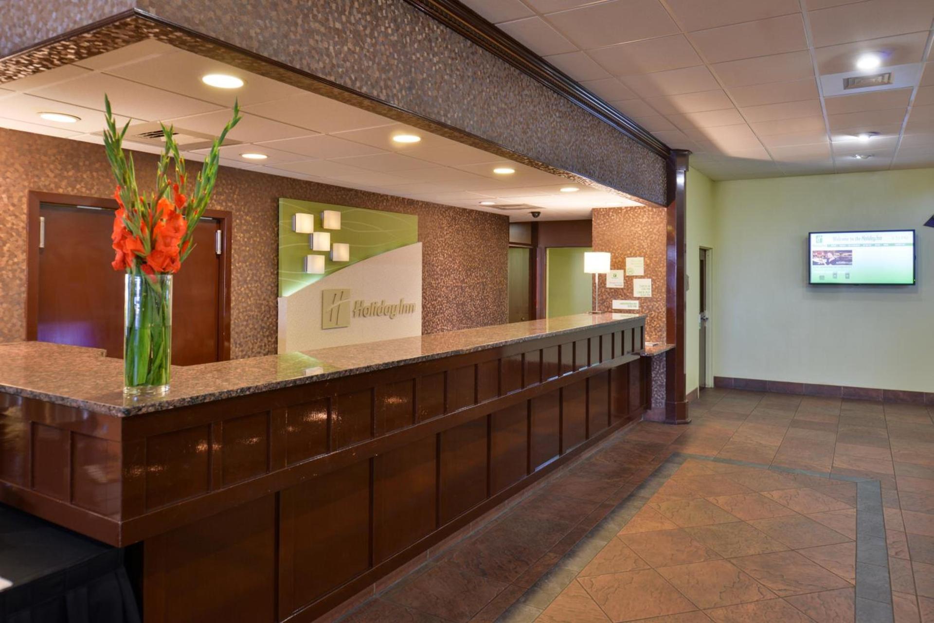 Ramada Plaza by Wyndham Sheridan Hotel & Convention Center photo 30
