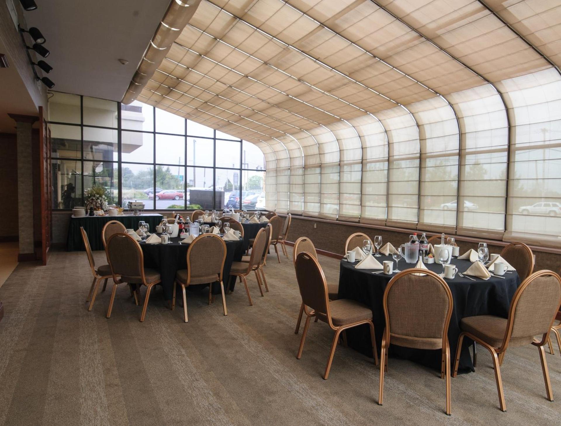 Holiday Inn Plainview-Long Island by IHG photo 45