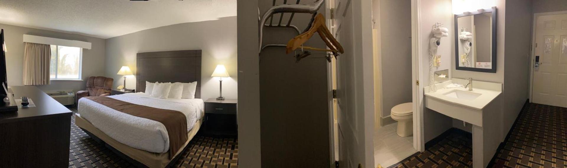 Adams Inn and Suites photo 26