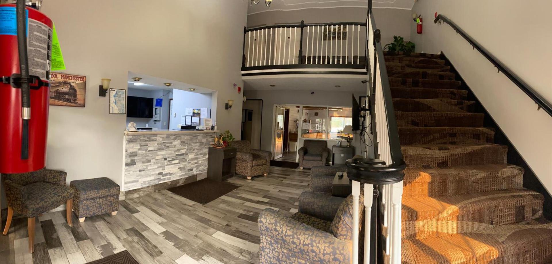 Adams Inn and Suites photo 49