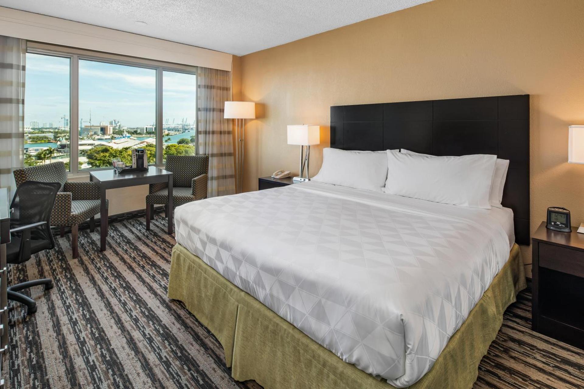 Holiday Inn Hotel Port of Miami-Downtown by IHG photo 35