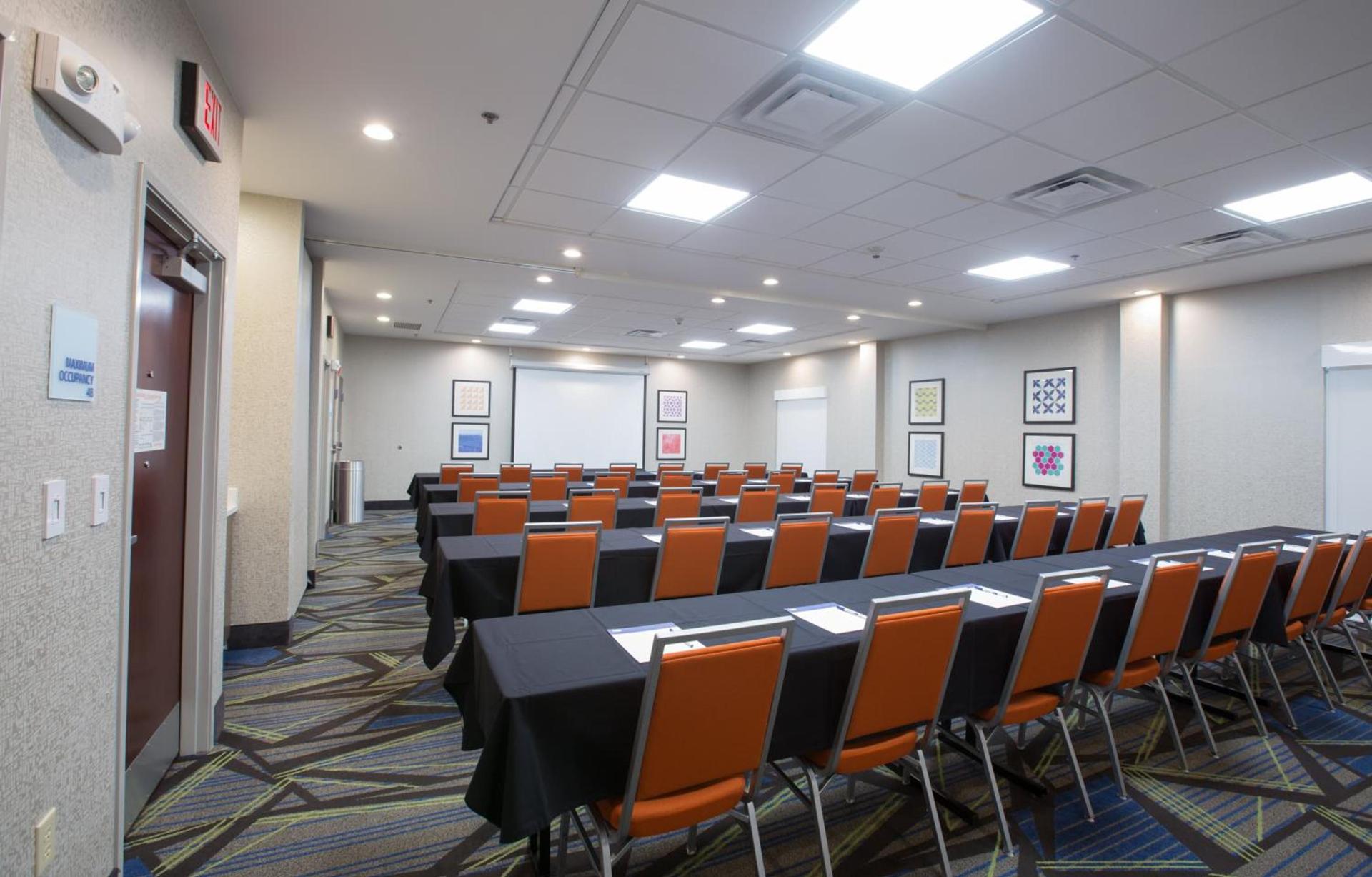 Holiday Inn Express & Suites Tupelo by IHG photo 33