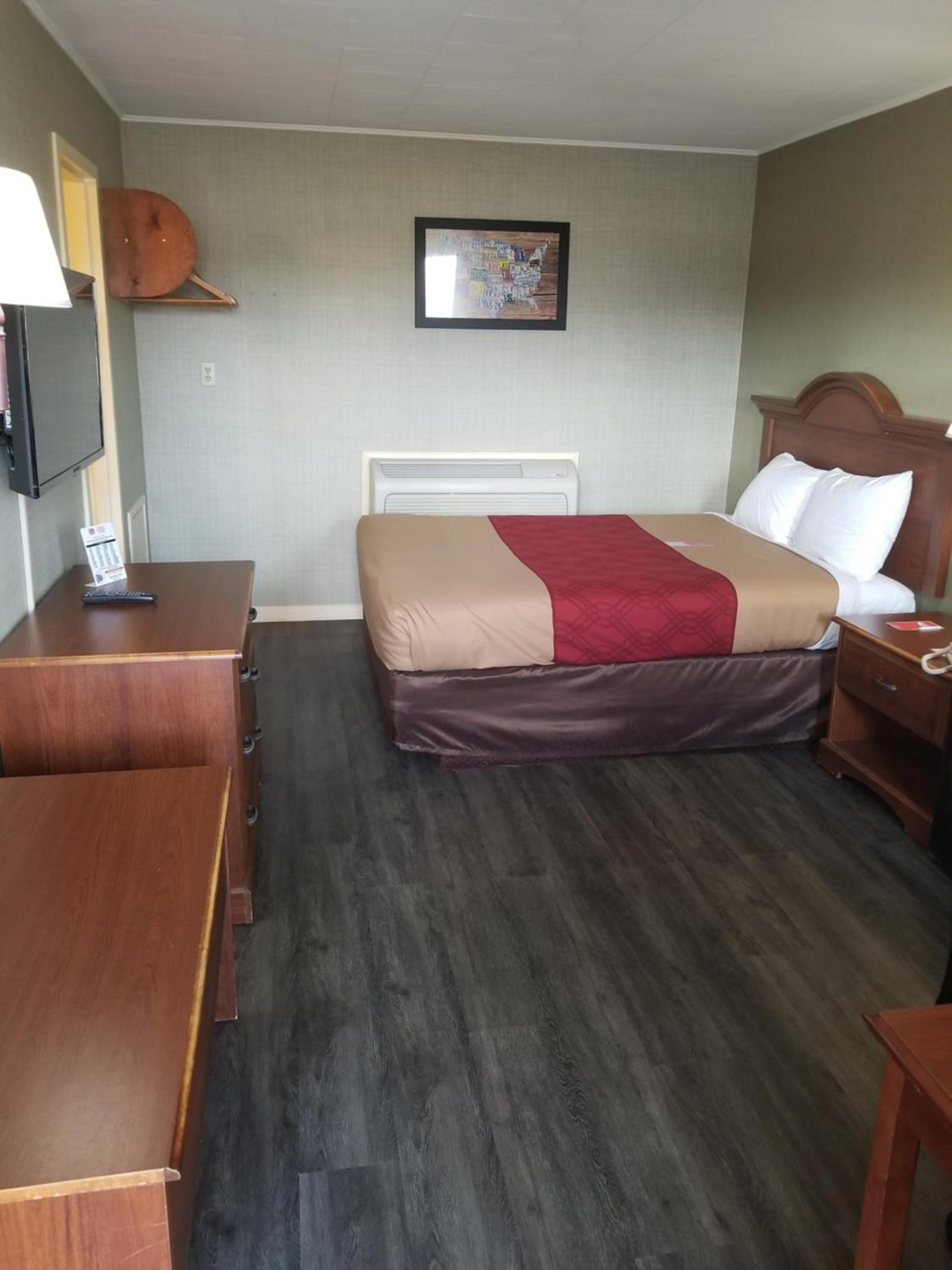 FALLS INN photo 3