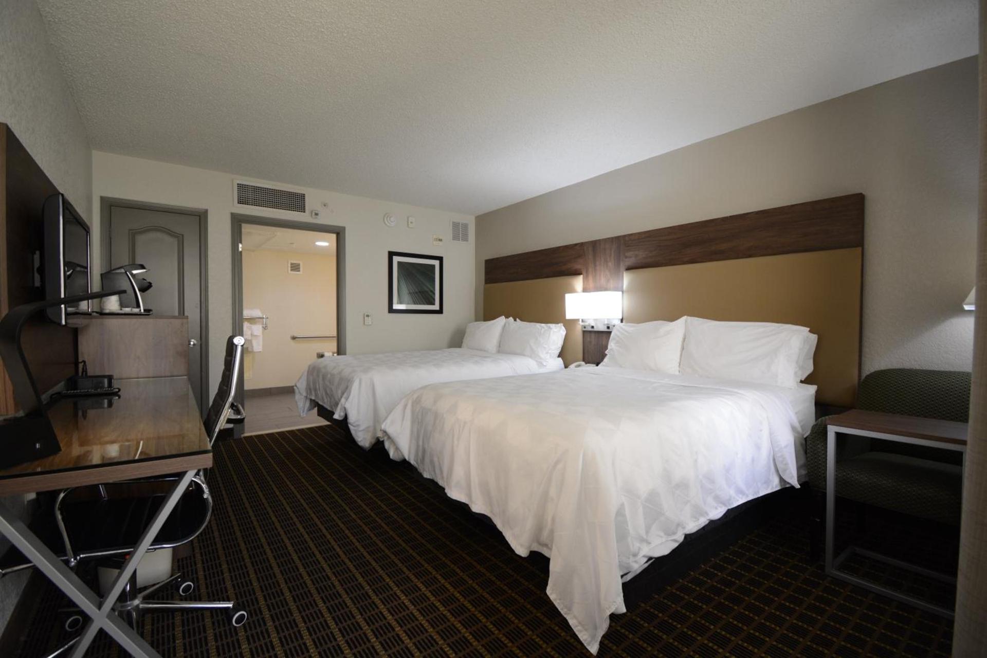 Holiday Inn Hazlet by IHG photo 69
