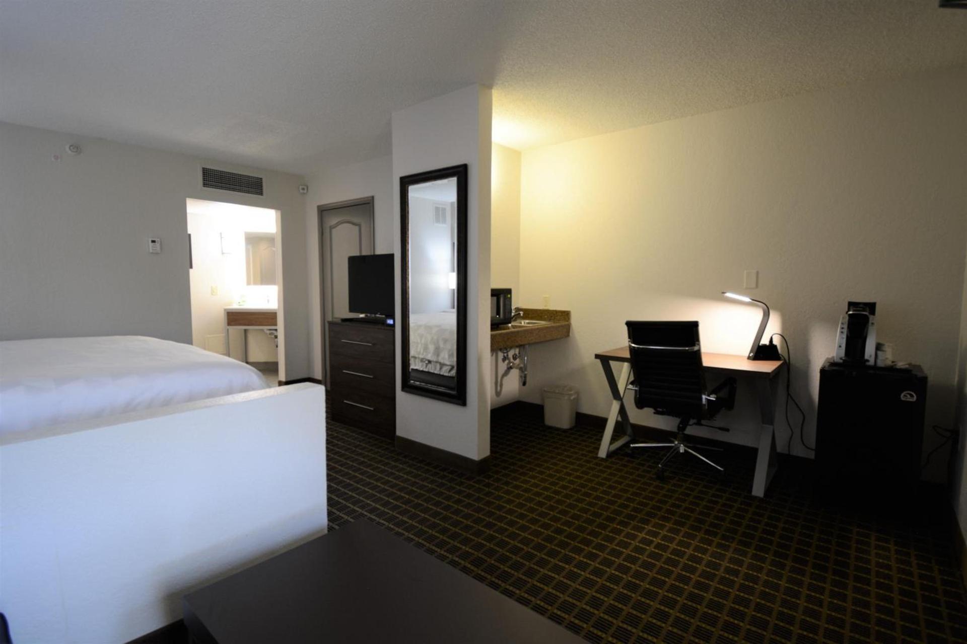 Holiday Inn Hazlet by IHG photo 70