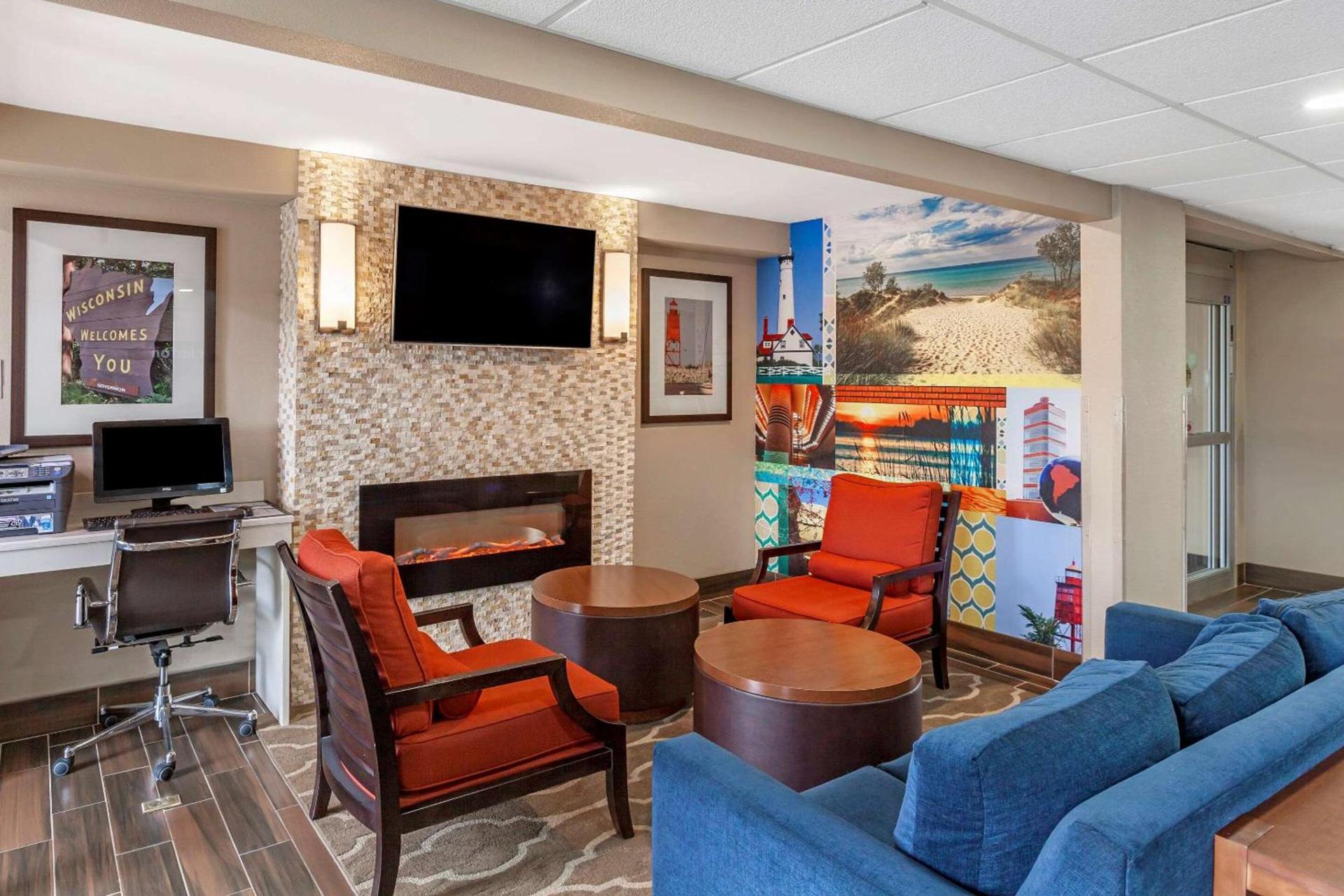 Clarion Pointe Racine - Mount Pleasant photo 4