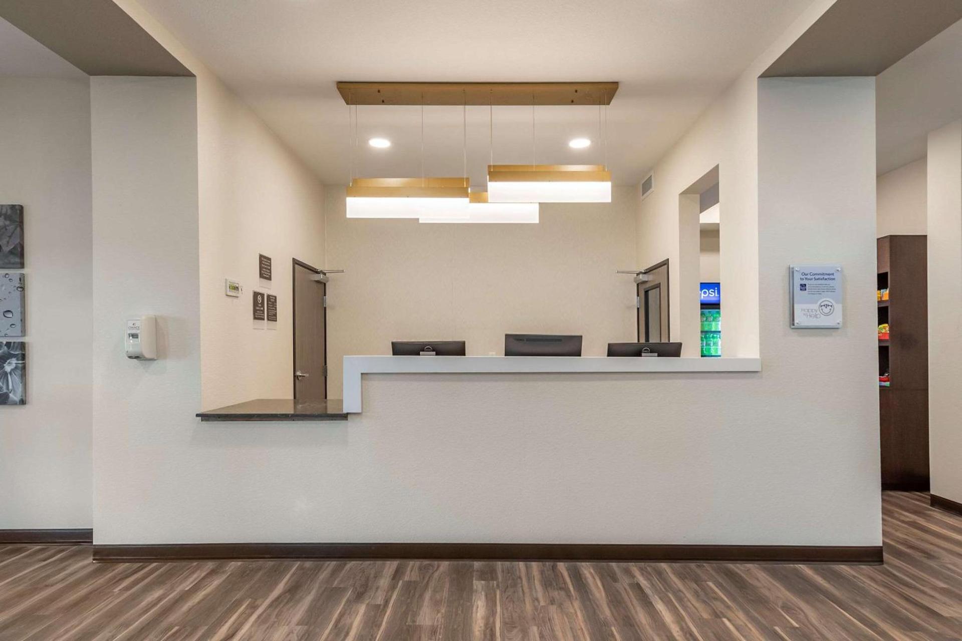 Sleep Inn Waukee-West Des Moines photo 8