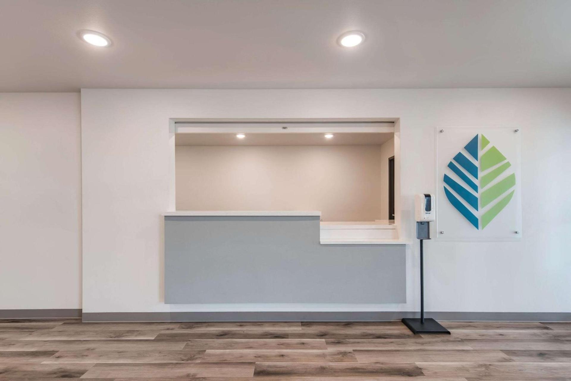 WoodSpring Suites Tri-Cities Richland photo 5