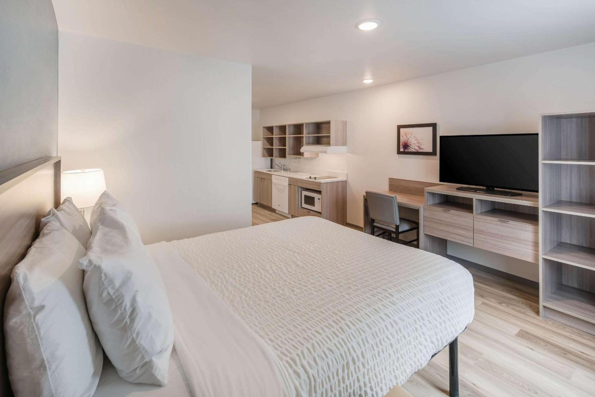 WoodSpring Suites Tri-Cities Richland photo 9