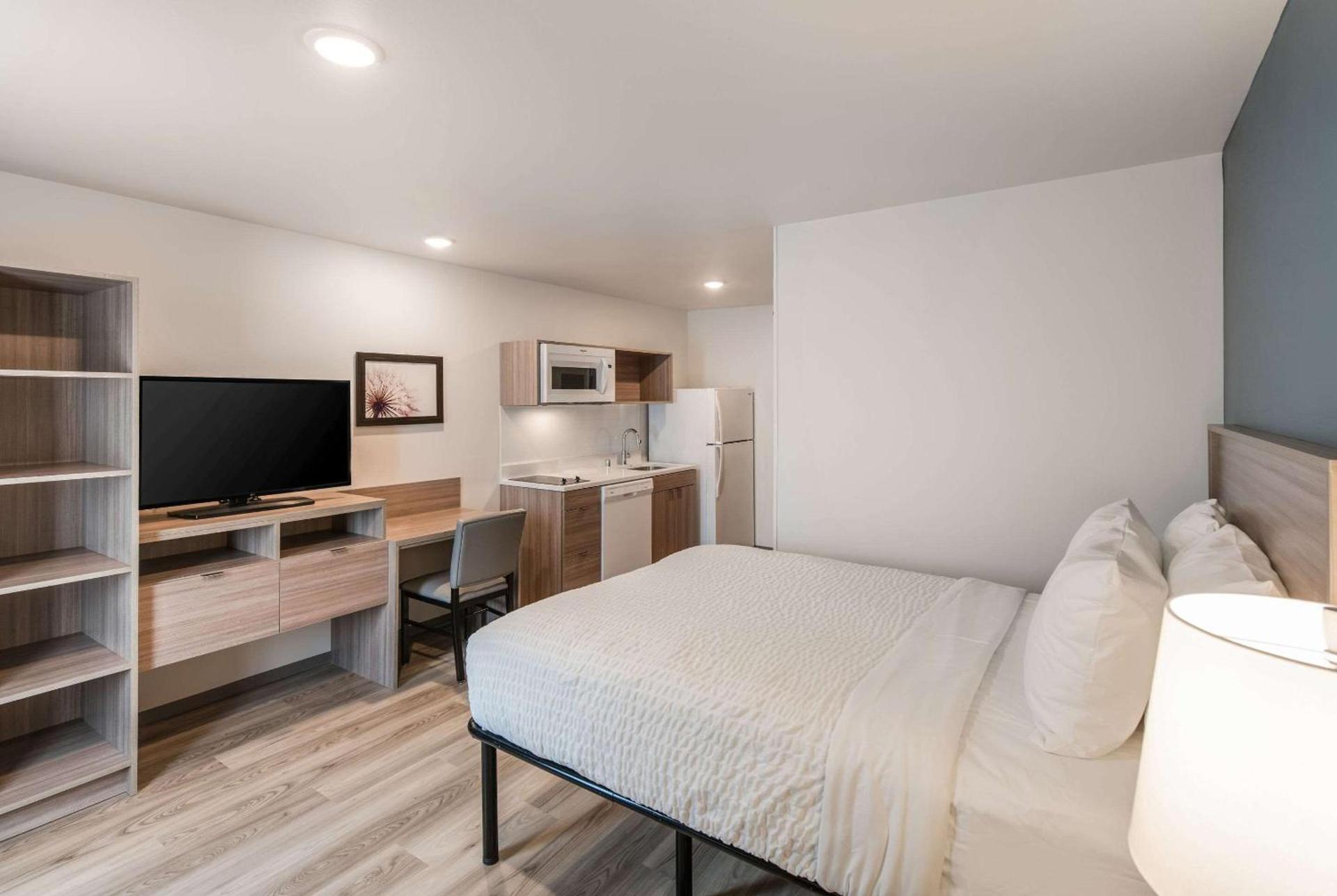 WoodSpring Suites Tri-Cities Richland photo 21