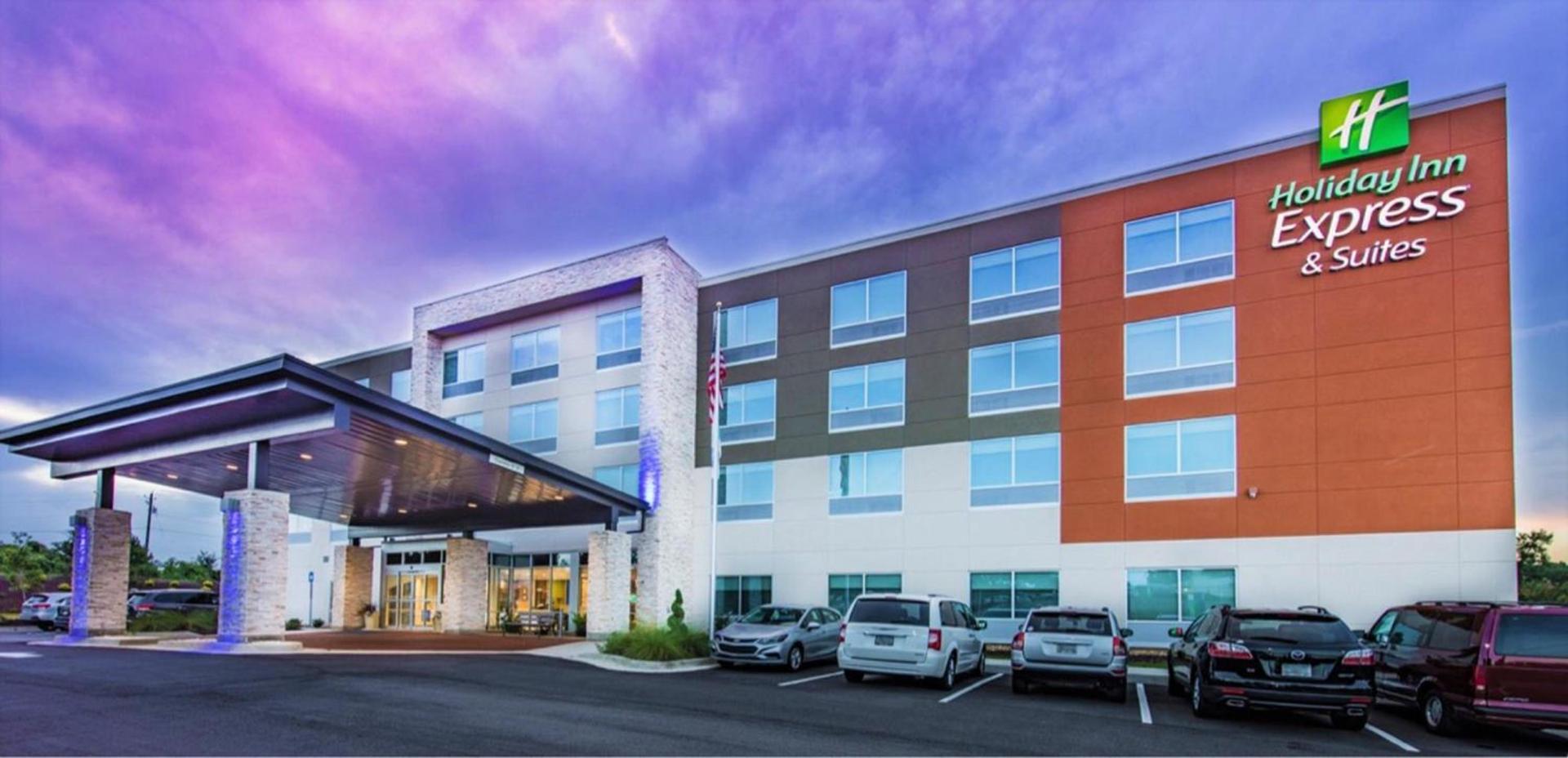 Holiday Inn Express & Suites - Milledgeville by IHG — hotel in Milledgeville