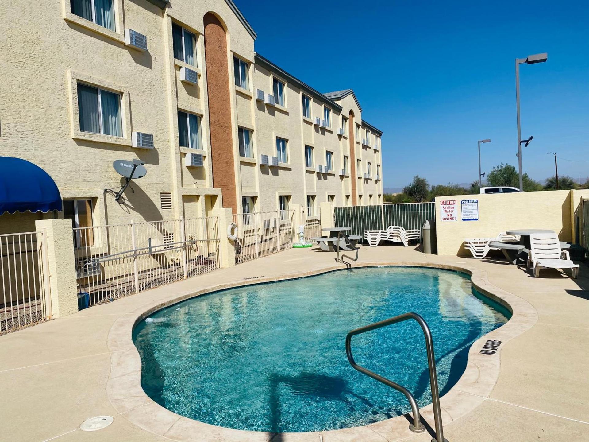 Americas Choice Inn & Suites photo 10
