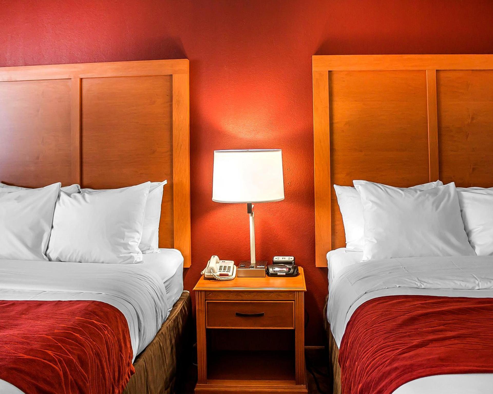 Quality Inn Lima Northeast photo 6