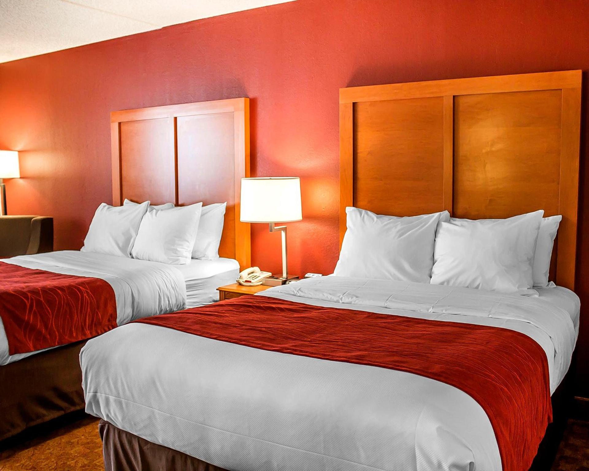 Quality Inn Lima Northeast photo 3