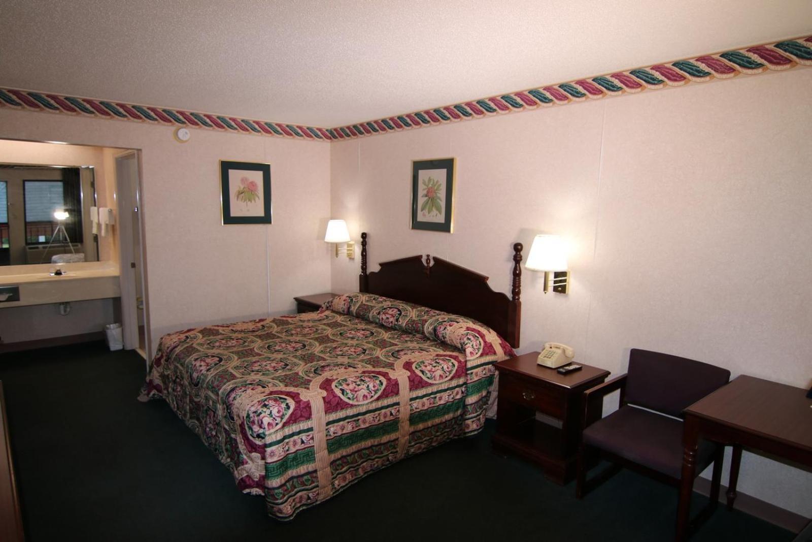 Executive Inn Kershaw photo 10