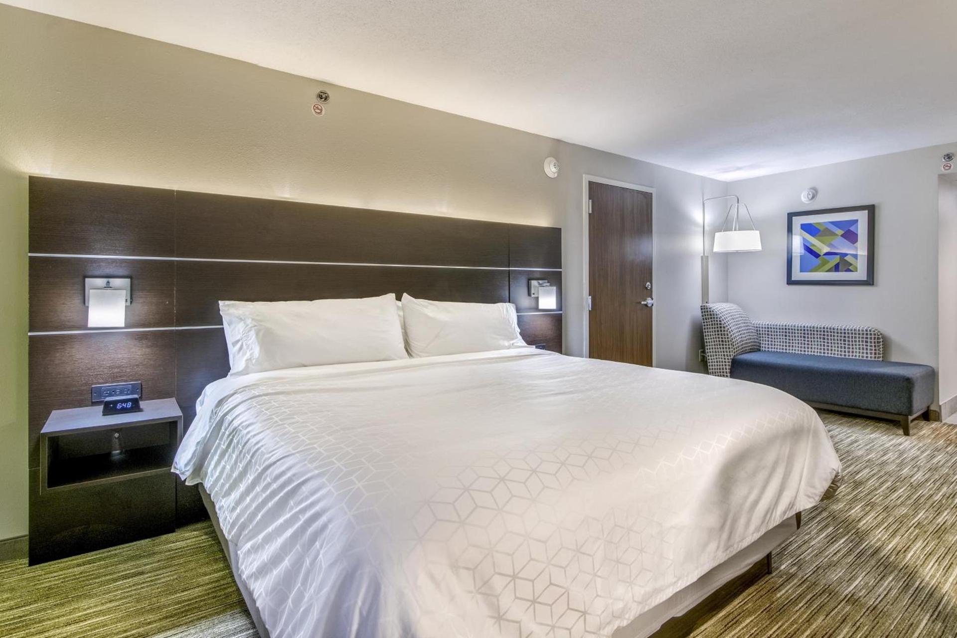 Holiday Inn Express & Suites Longview North by IHG photo 57