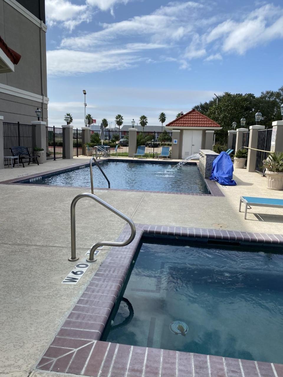 Quality Inn and Suites photo 7