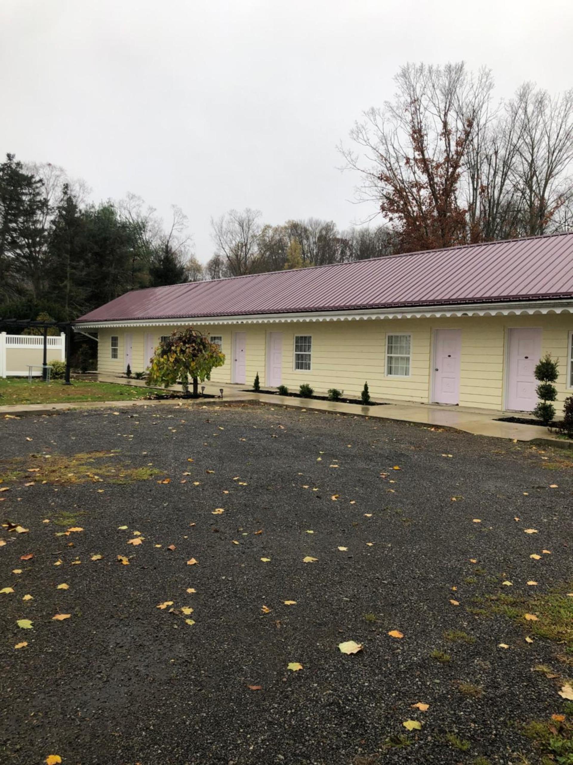 Oakes Oramel Inn photo 2