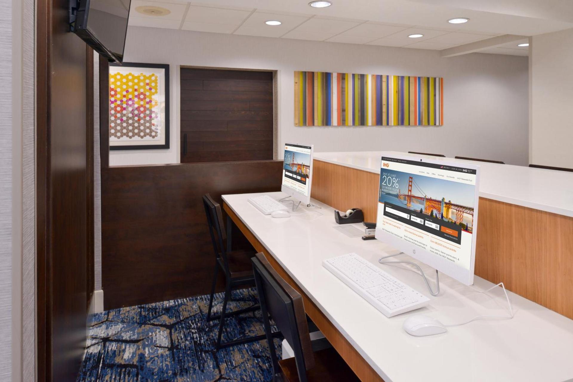 Holiday Inn Express Wixom by IHG photo 33