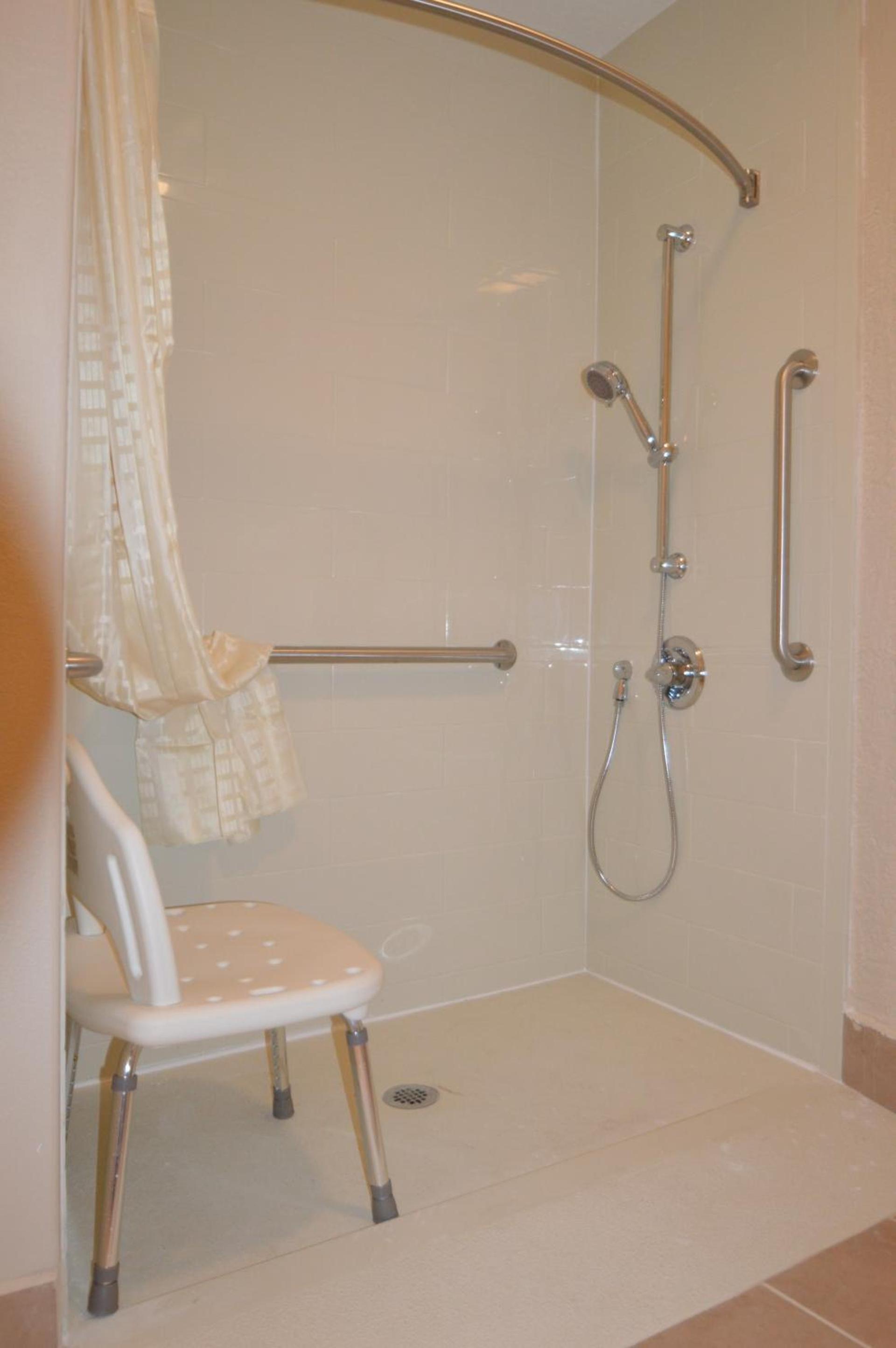 Executive Inn Snyder photo 39