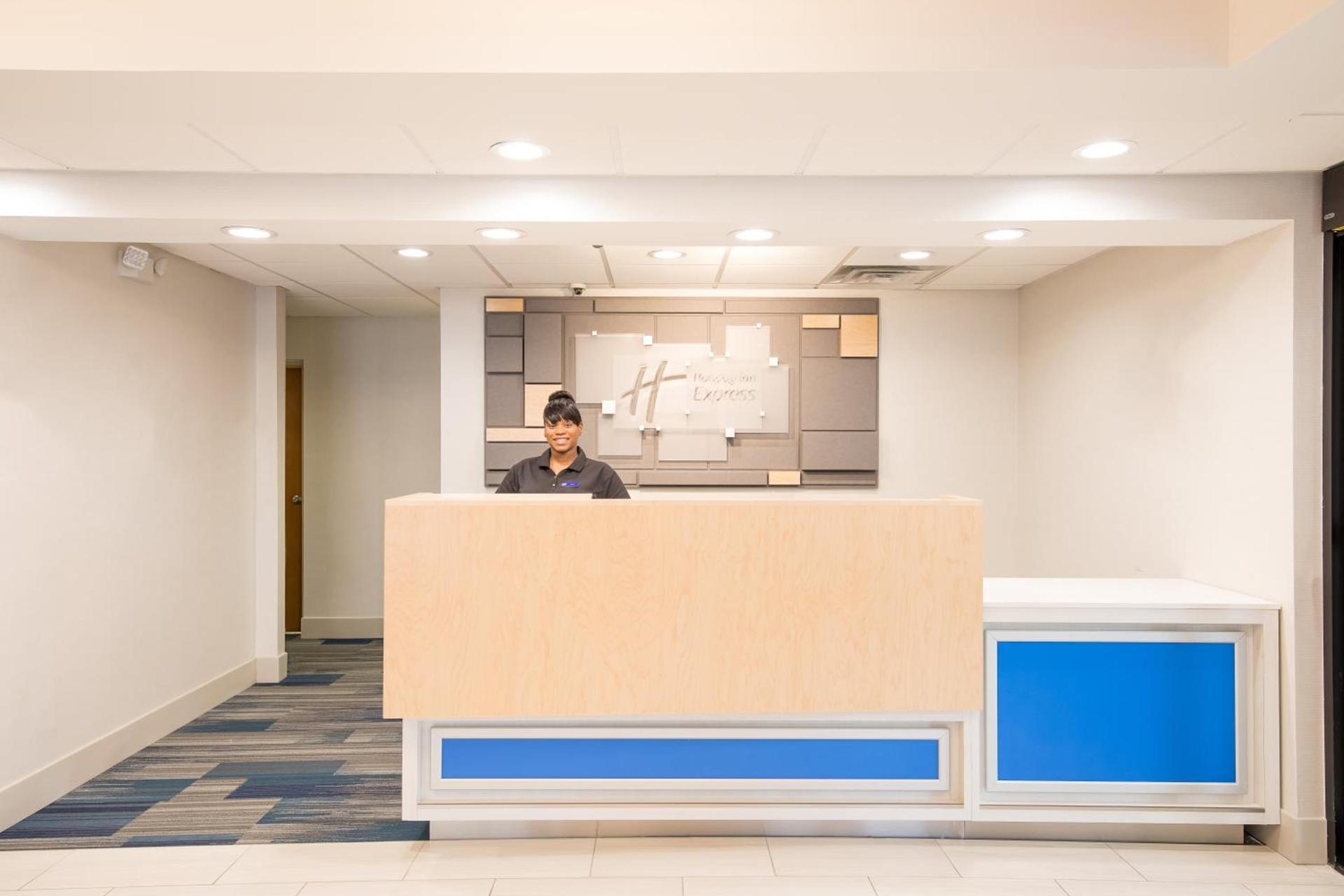 Holiday Inn Express Atlanta-Stone Mountain by IHG photo 13