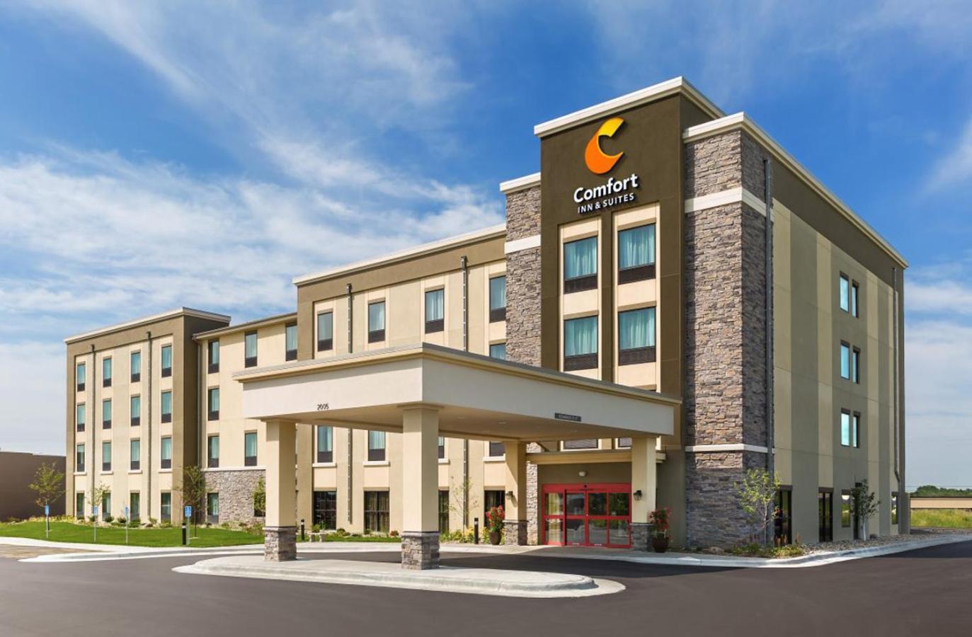 Comfort Inn & Suites West - Medical Center photo 28