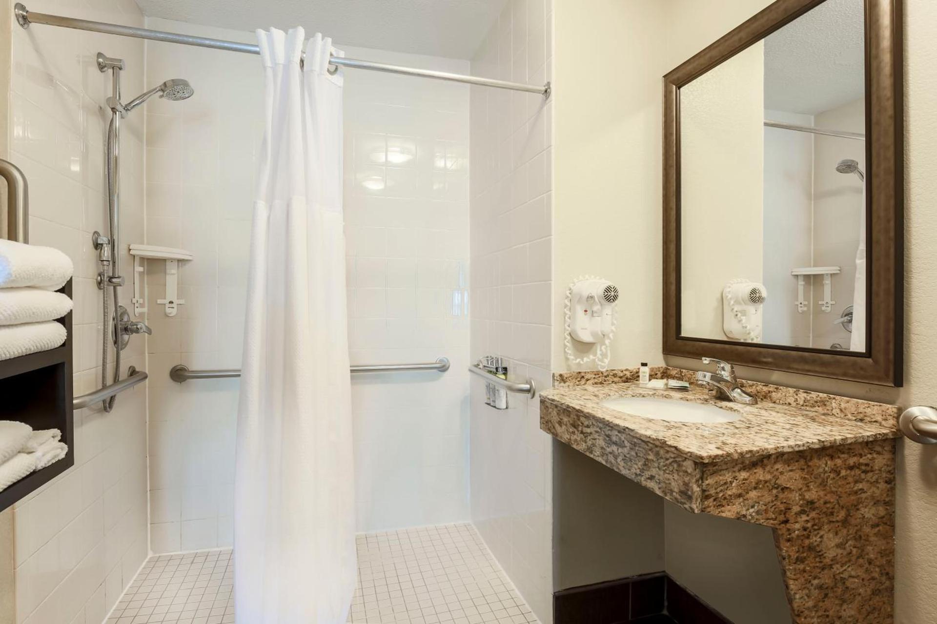 Staybridge Suites Columbus-Dublin by IHG photo 45