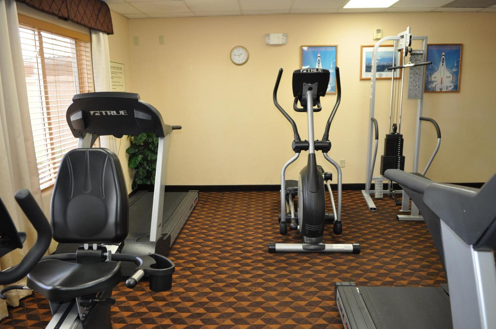 Holiday Inn Express Las Vegas-Nellis by IHG photo 16