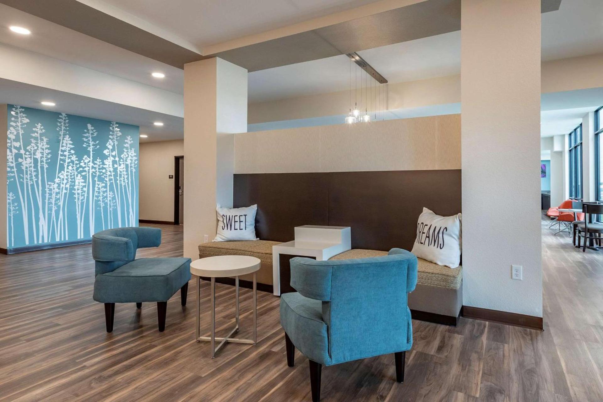 MainStay Suites Waukee-West Des Moines photo 4
