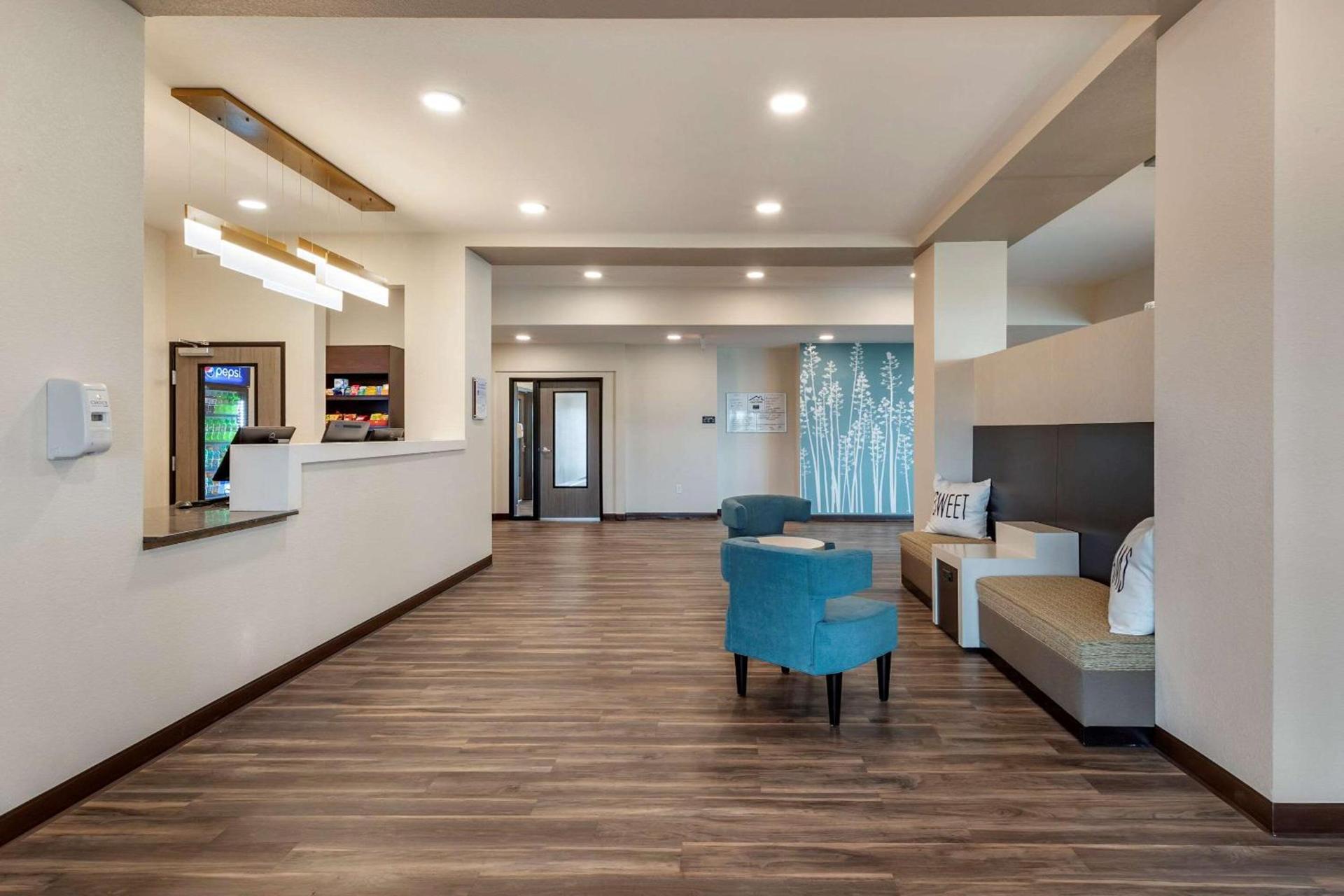 MainStay Suites Waukee-West Des Moines photo 5