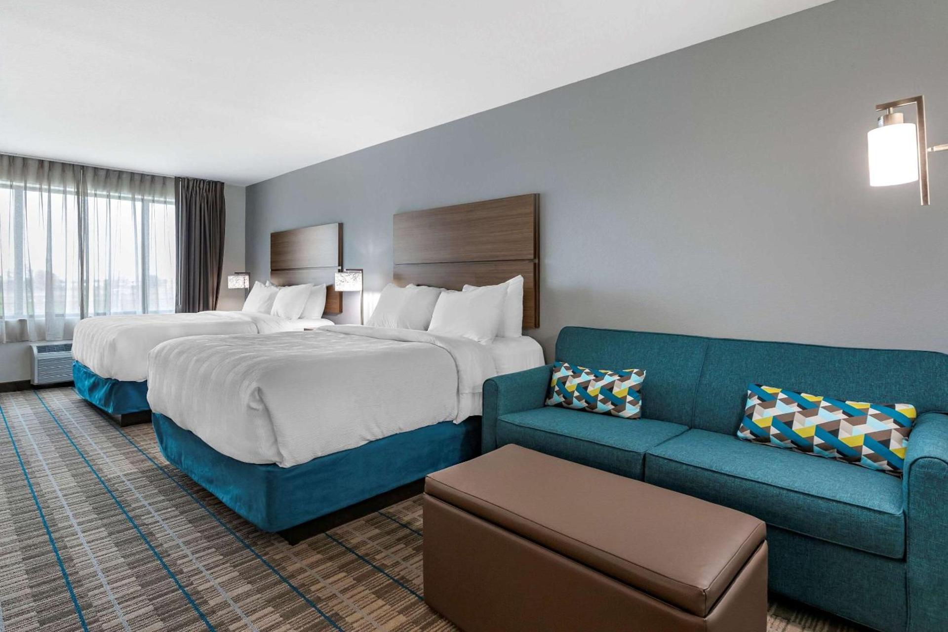 MainStay Suites Waukee-West Des Moines photo 9