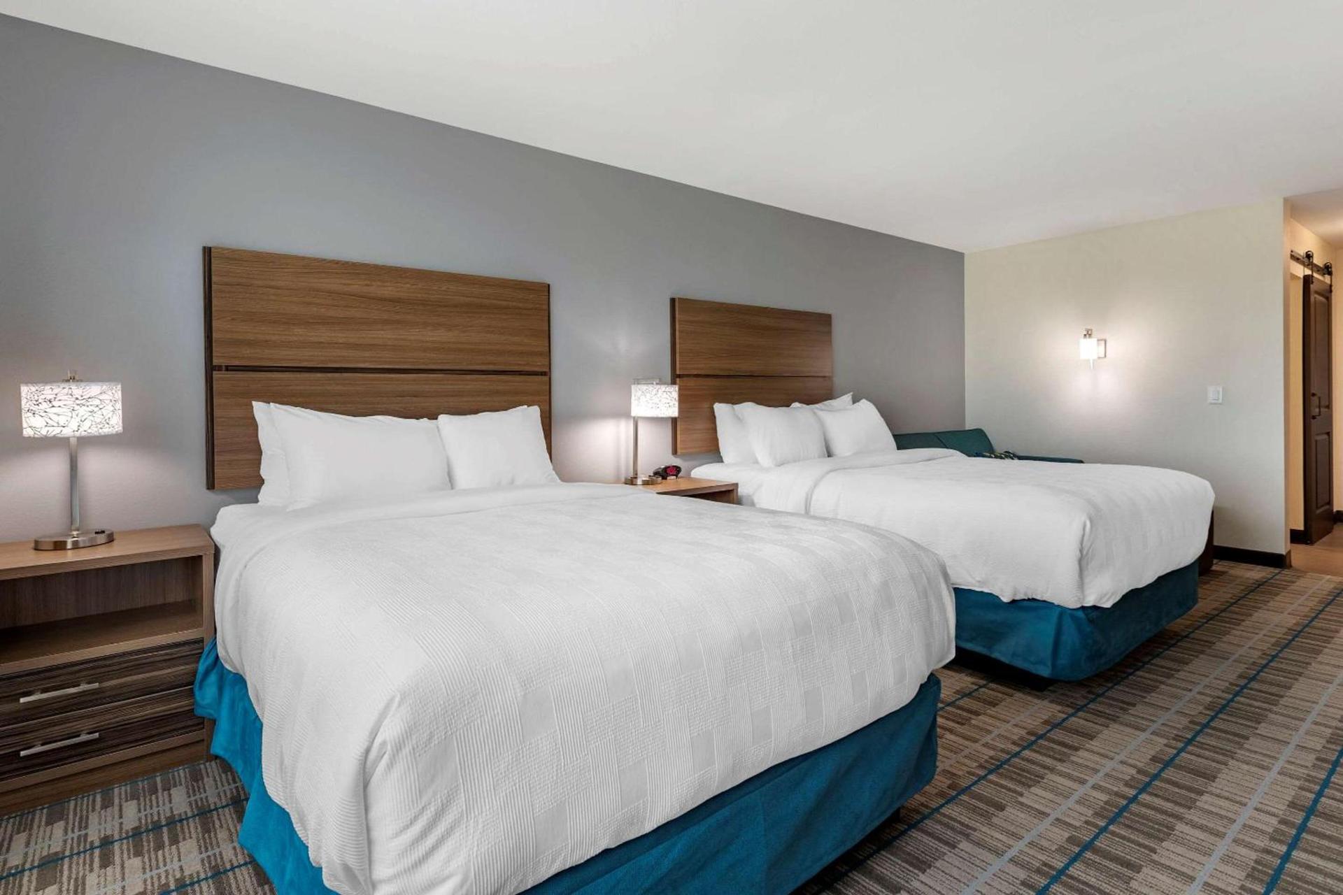 MainStay Suites Waukee-West Des Moines photo 10