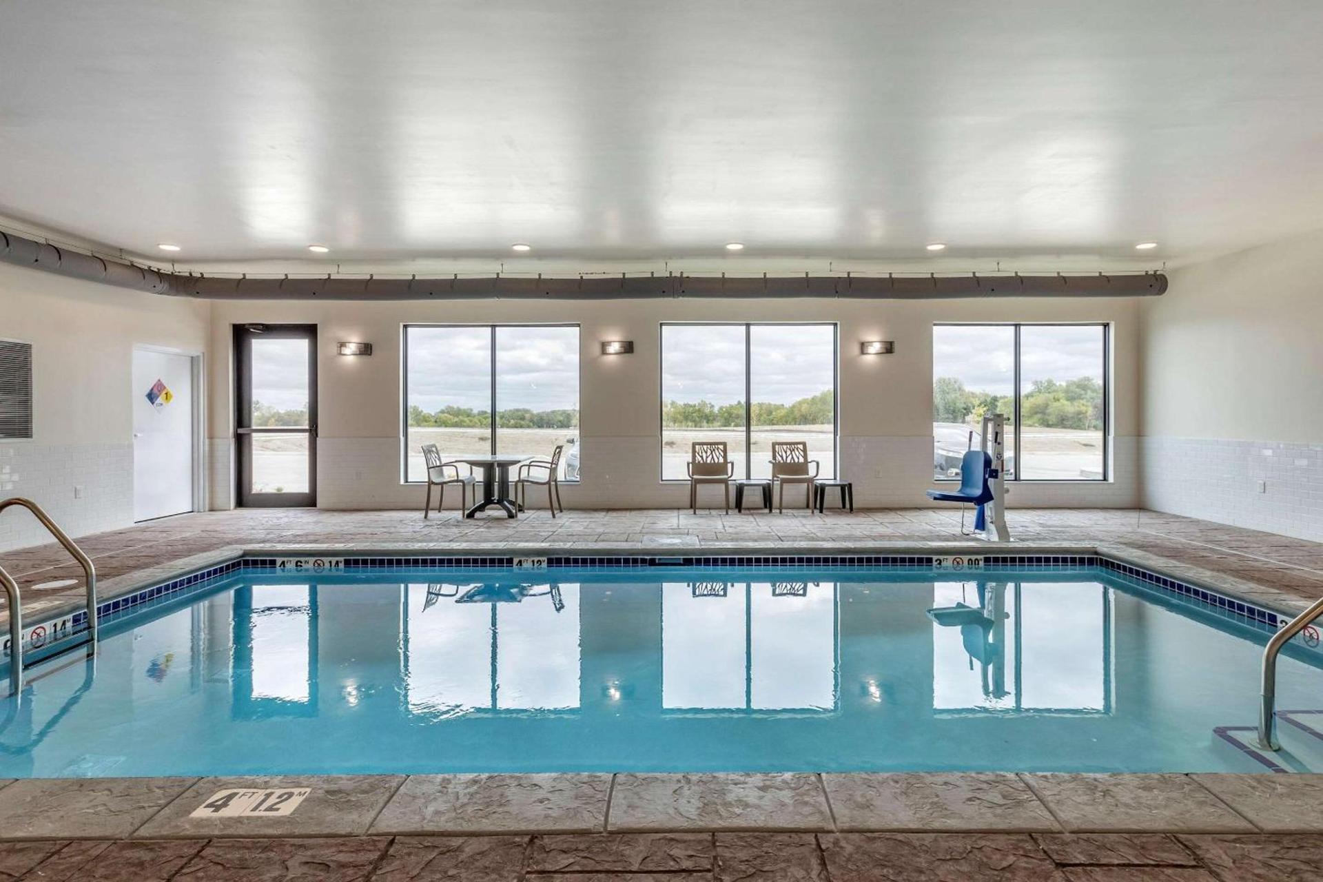 MainStay Suites Waukee-West Des Moines photo 15