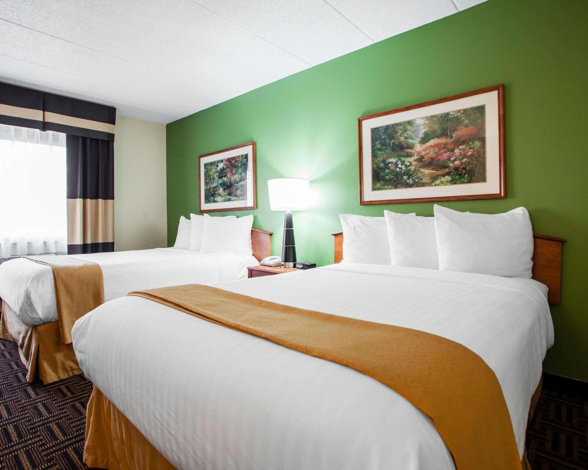 Quality Inn Bolingbrook I-55 photo 14