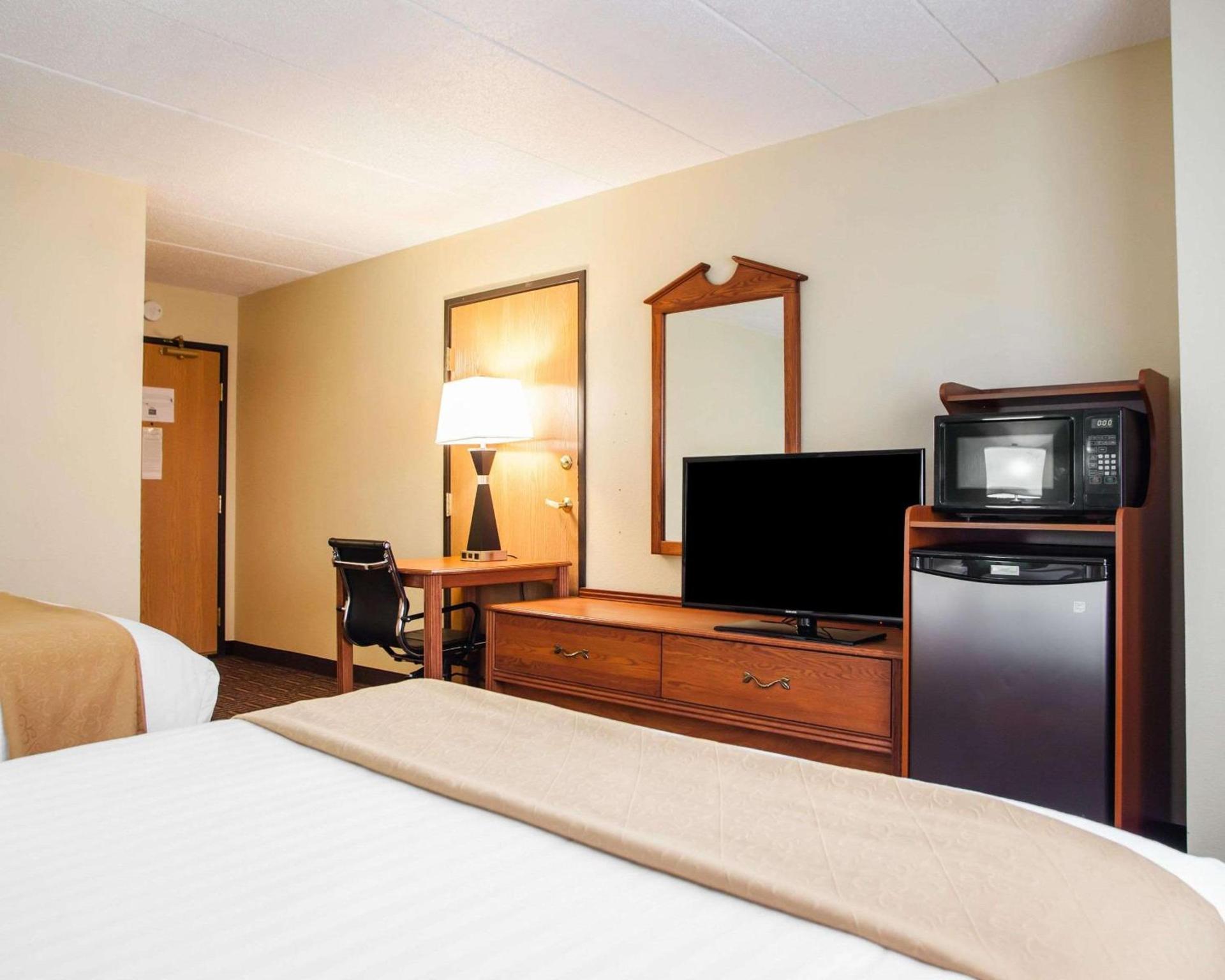 Quality Inn Bolingbrook I-55 photo 15