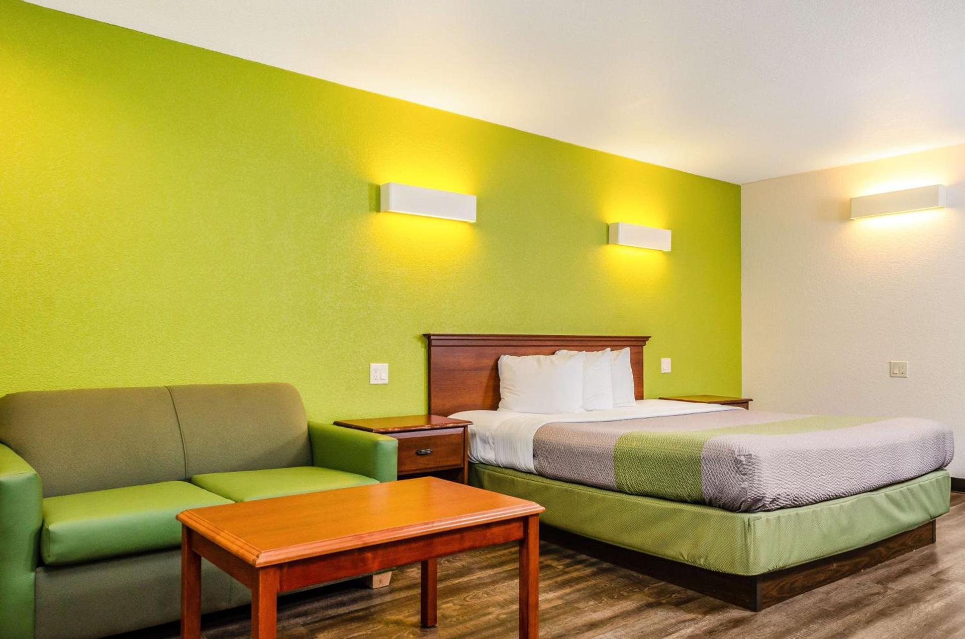 Motel 6 Oakdale, Ca photo 16