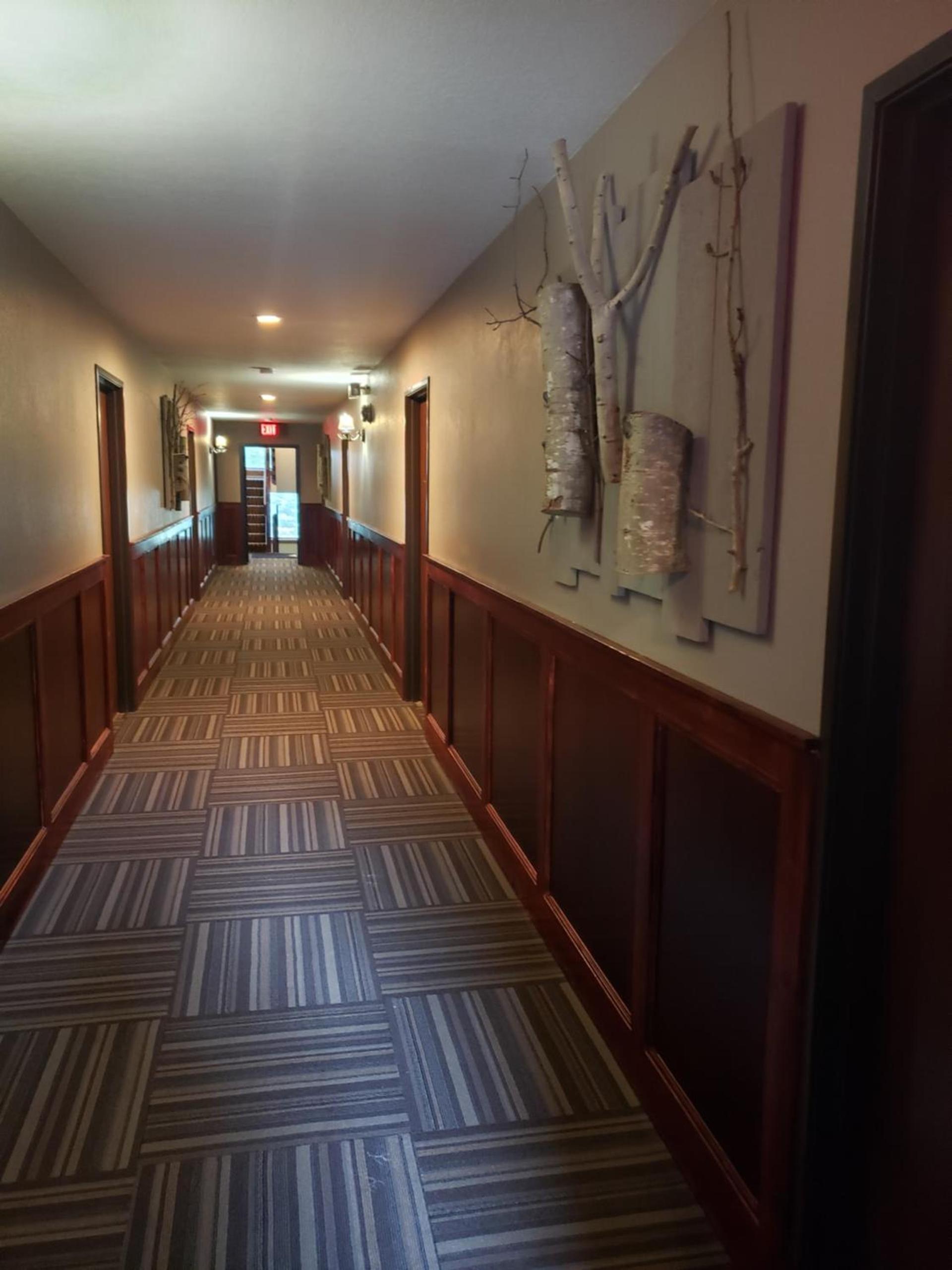 Rib Mountain Inn photo 6
