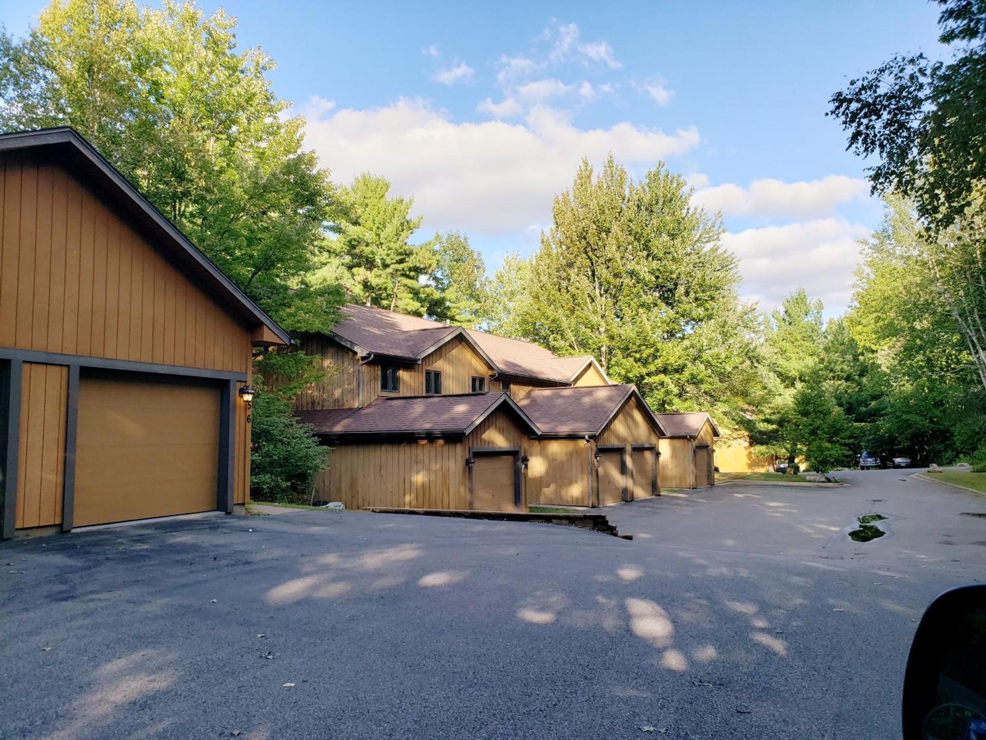 Rib Mountain Inn photo 17