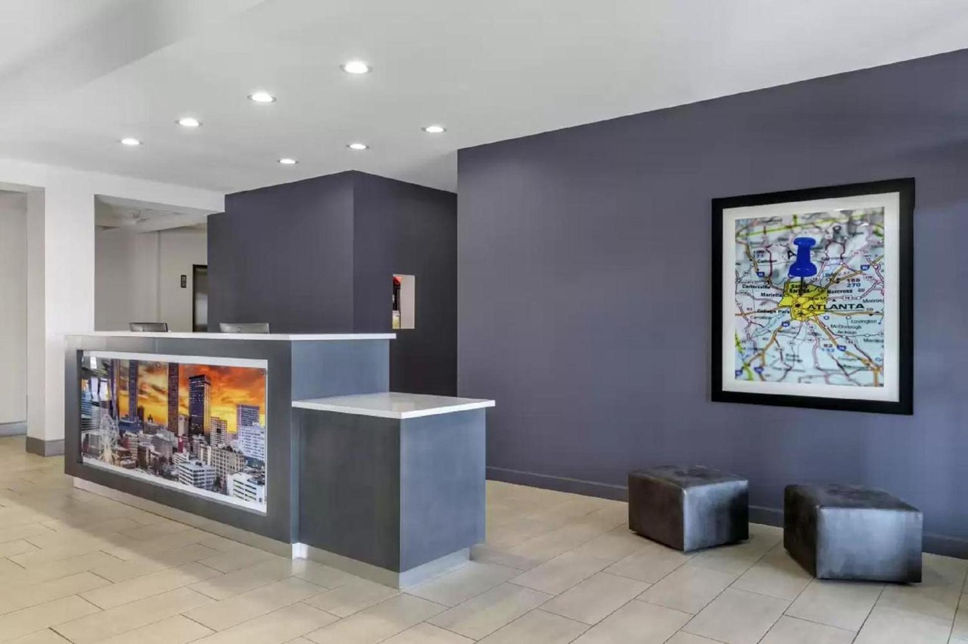 Comfort Suites McDonough Atlanta South photo 37