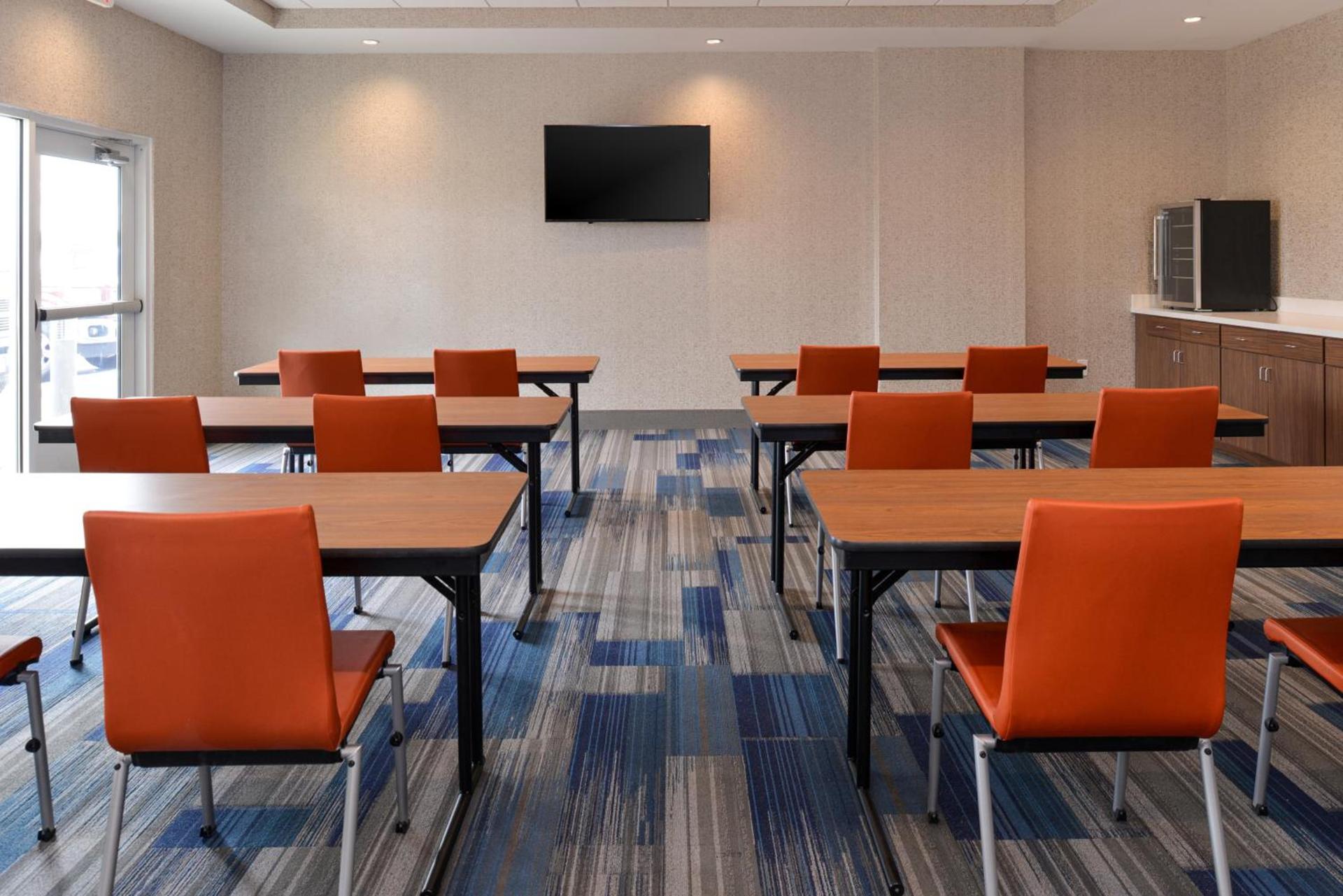 Holiday Inn Express & Suites Trinity by IHG photo 46