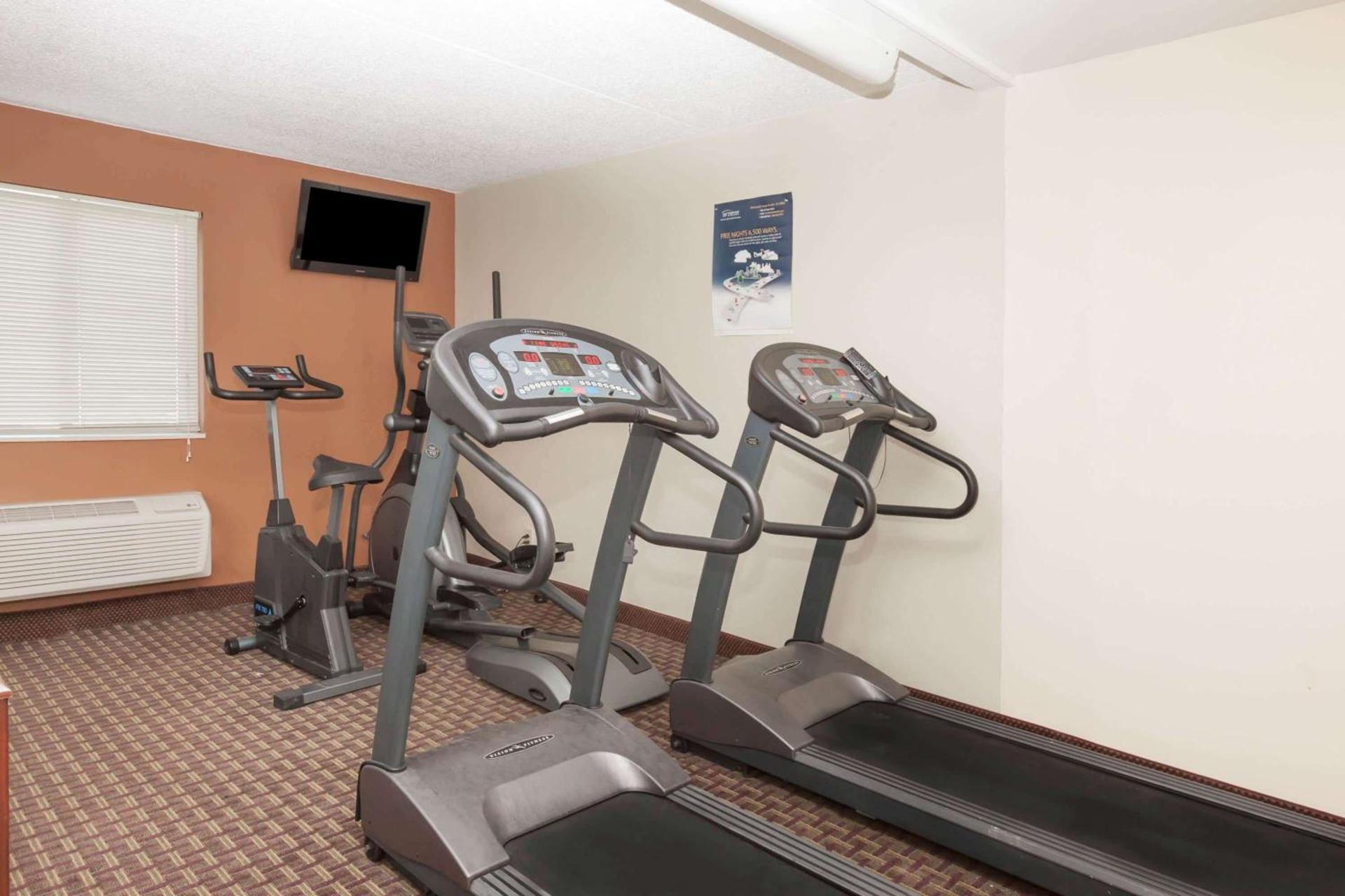 Travelodge Inn & Suites by Wyndham Albany photo 5