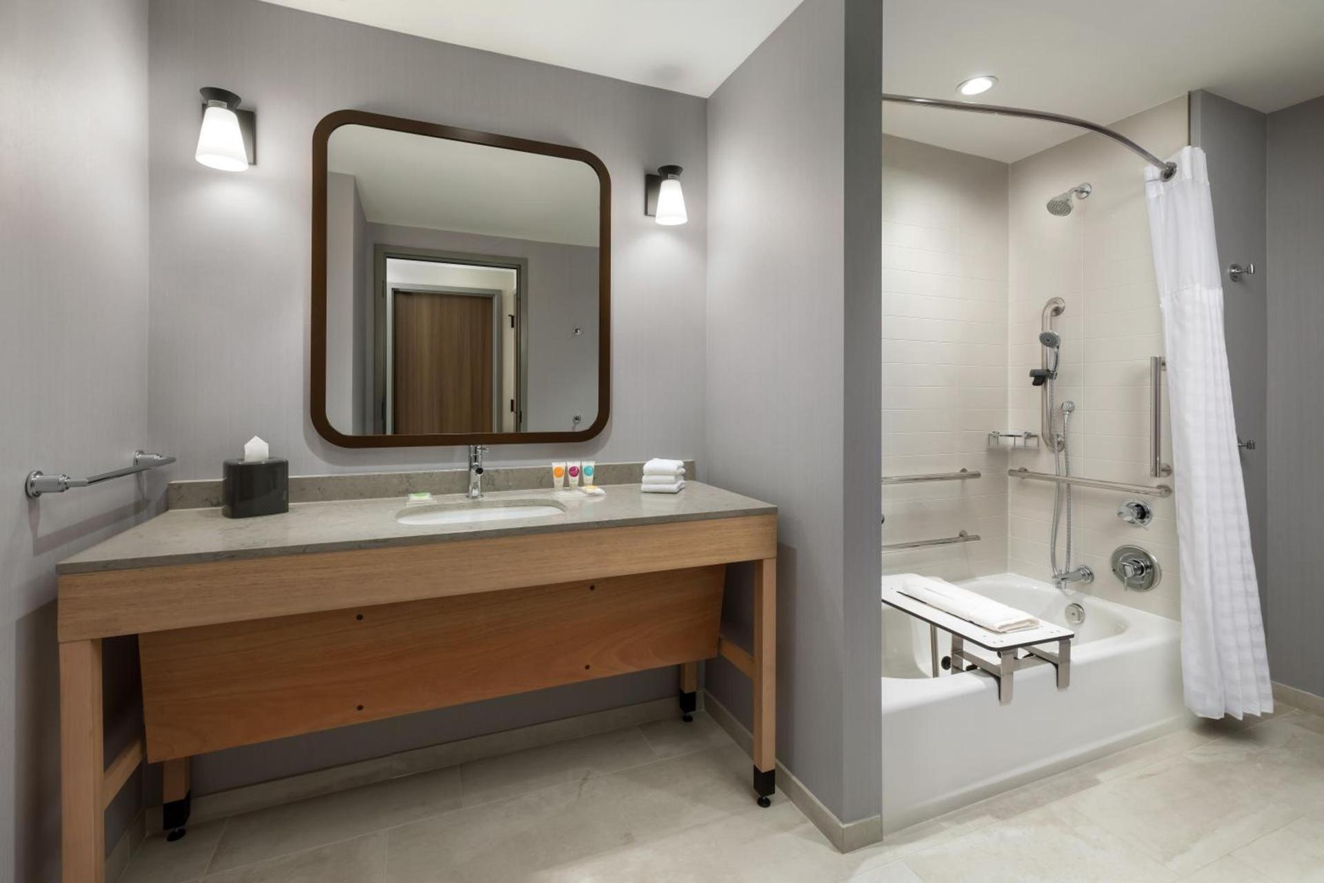 Hyatt Place National Harbor photo 17