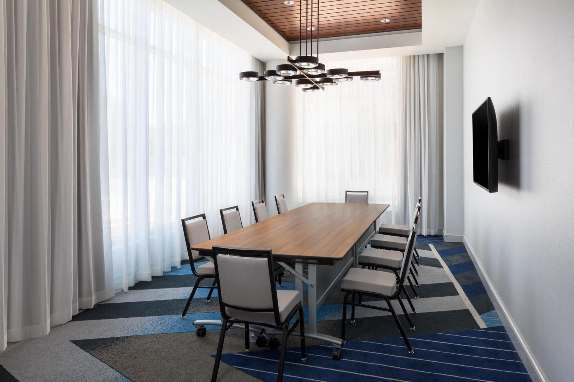 Hyatt Place National Harbor photo 18