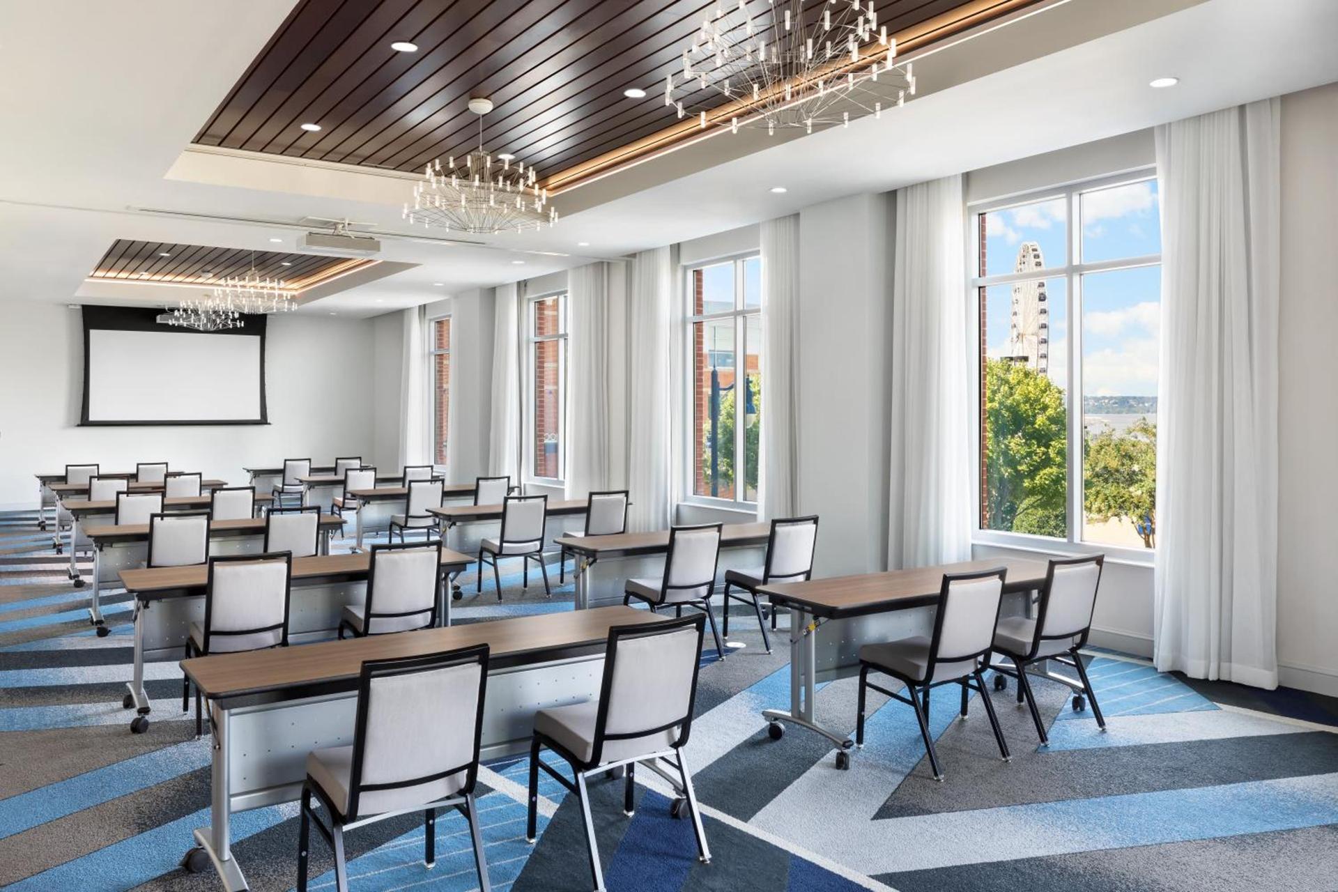 Hyatt Place National Harbor photo 9