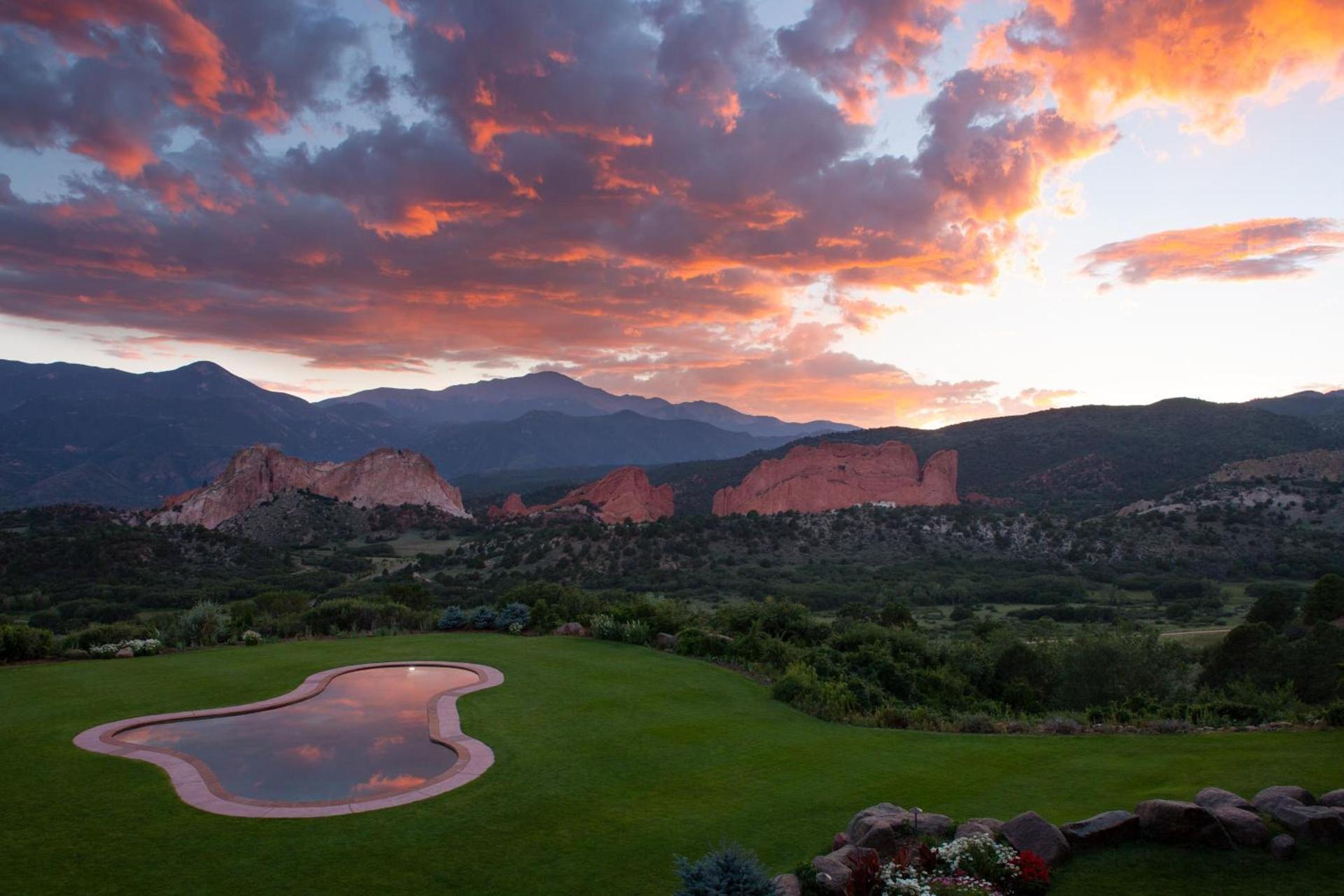 Garden of the Gods Resort & Club photo 8