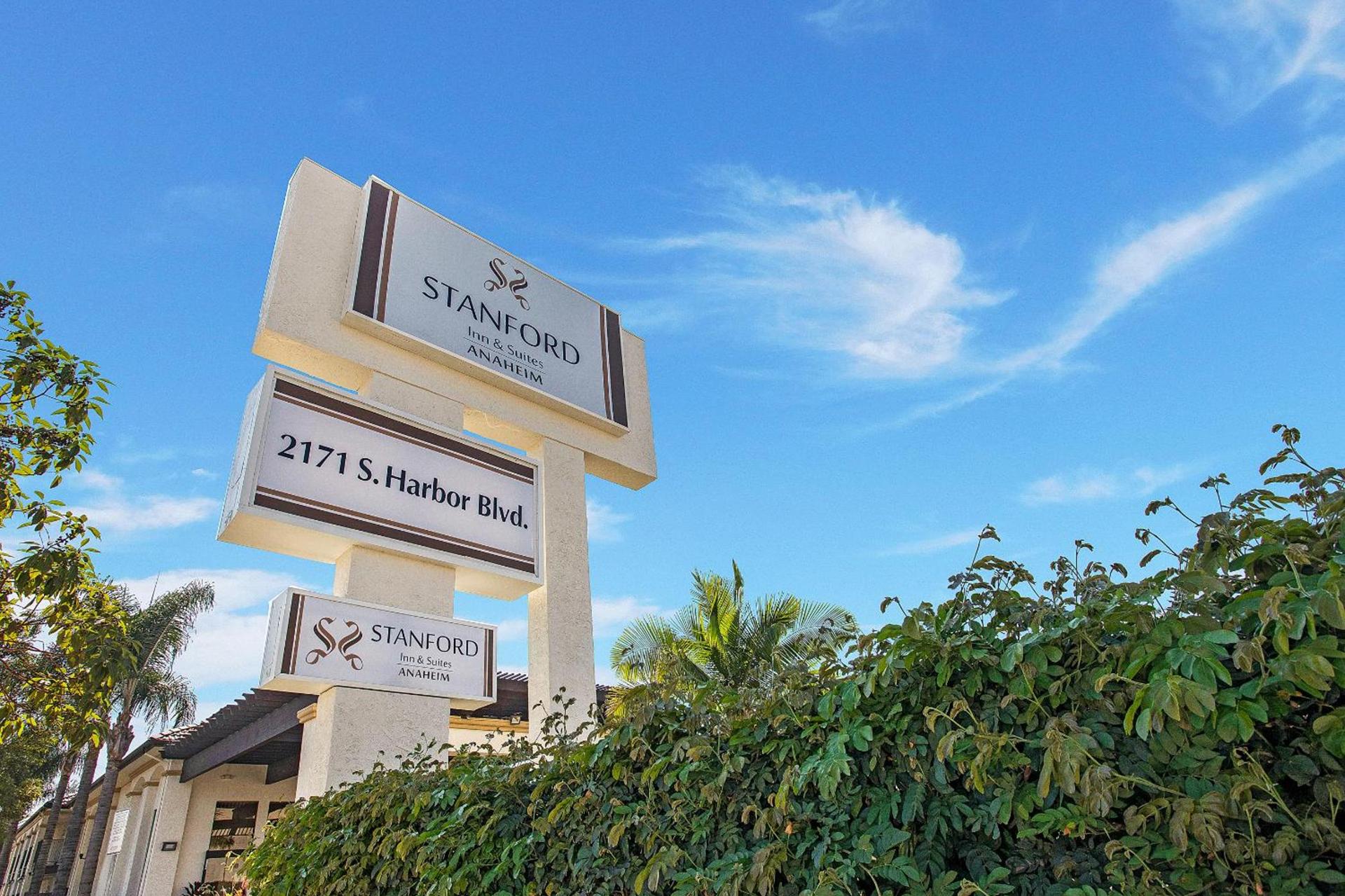 Stanford Inn & Suites Anaheim photo 22