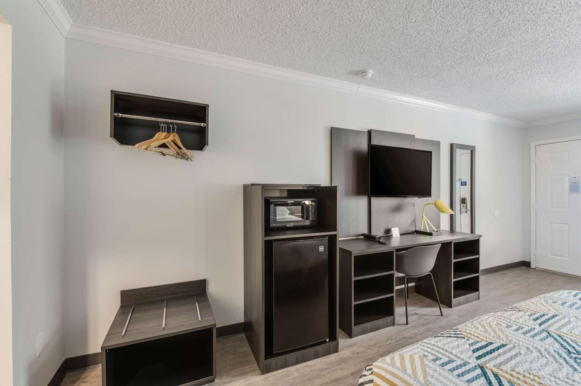 Motel 6-Kilgore, TX photo 10