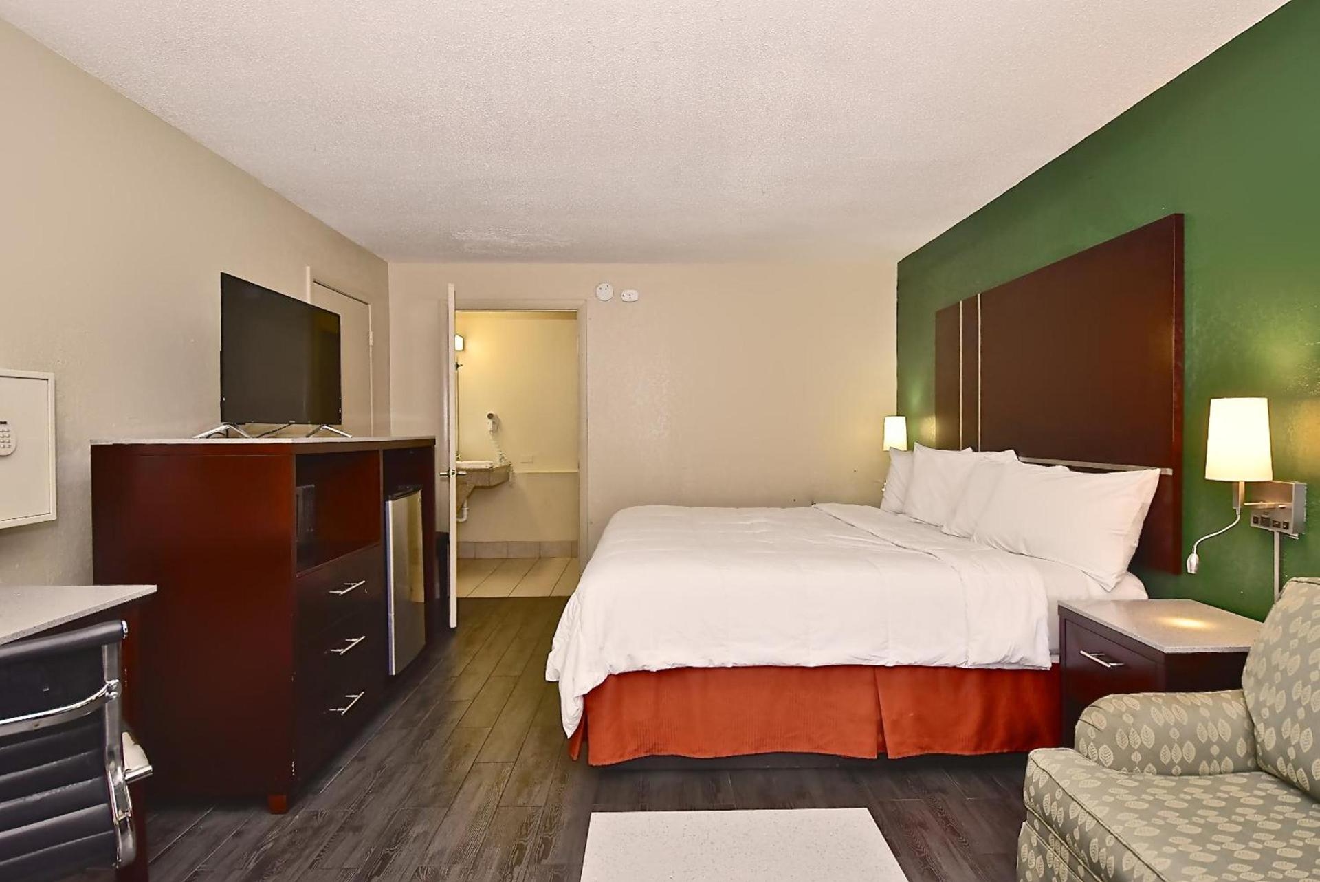 SureStay Hotel by Best Western Sarasota Lido Beach photo 47